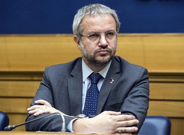 Taglio stipendi parlamentari, Borghi dice no