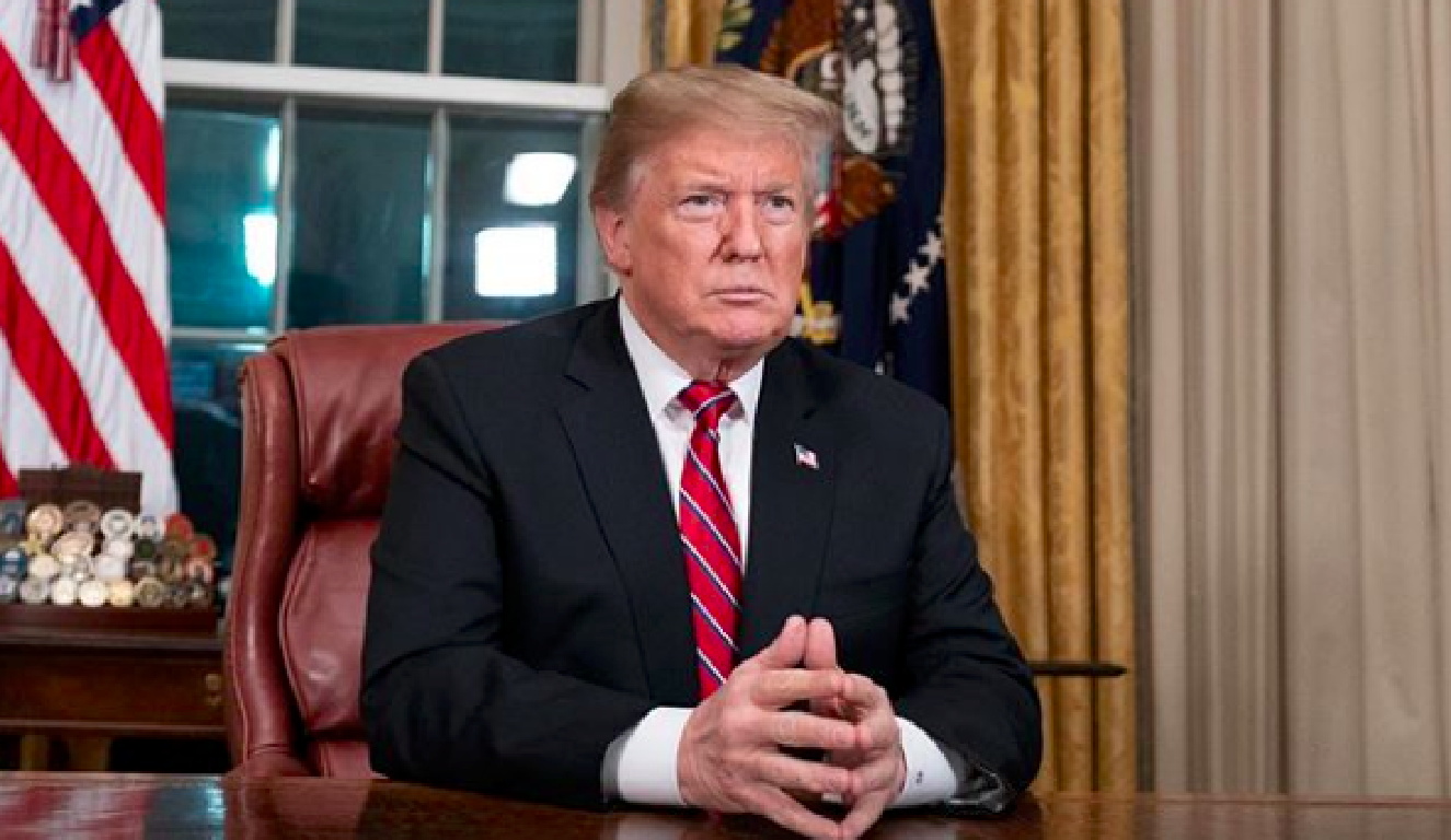 Muro con il Messico, Trump: “È necessario per proteggerci”