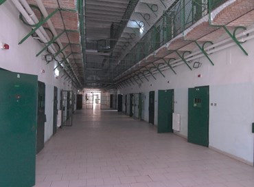 Luci puntate sul carcere di Oristano