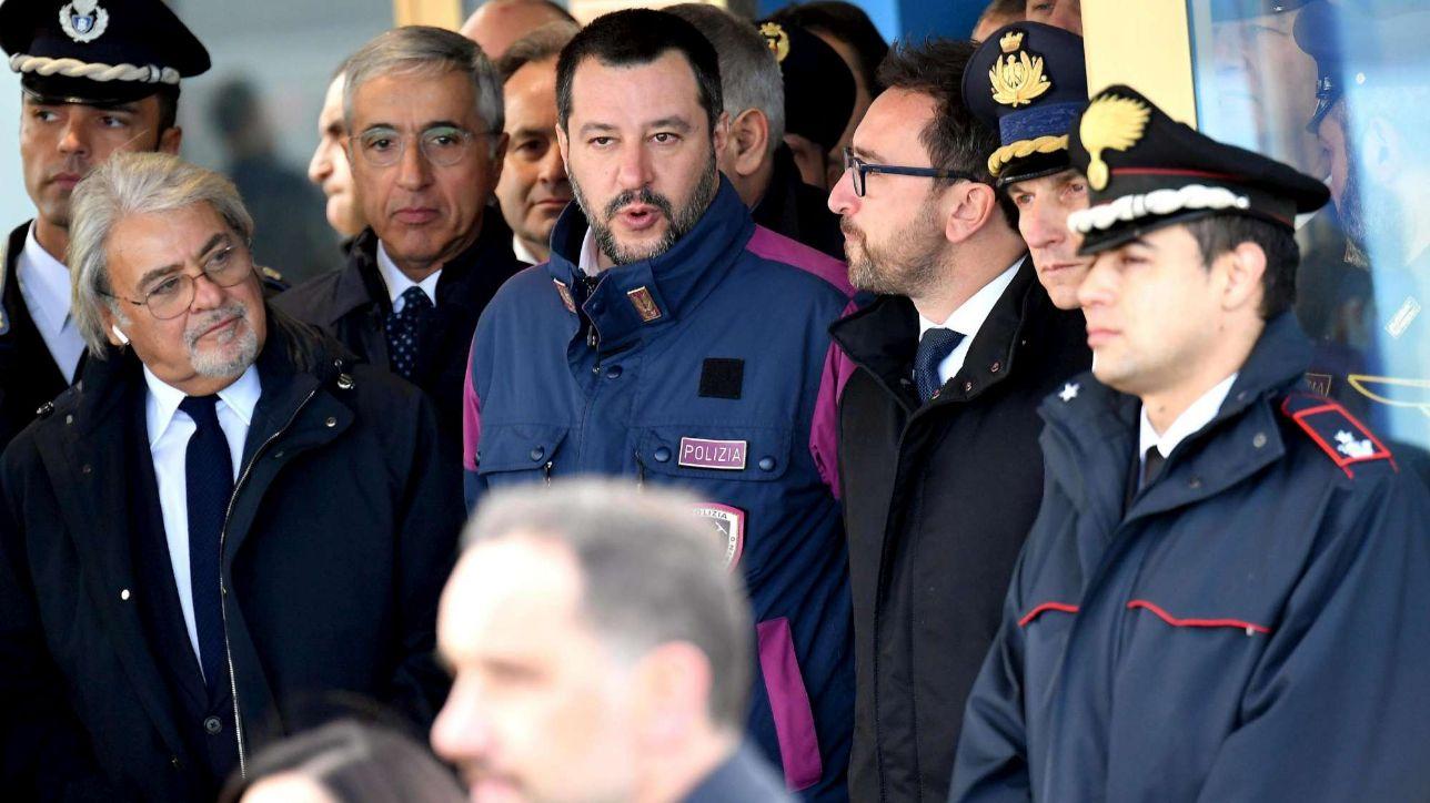 Politica-spettacolo e la giustizia? Pure