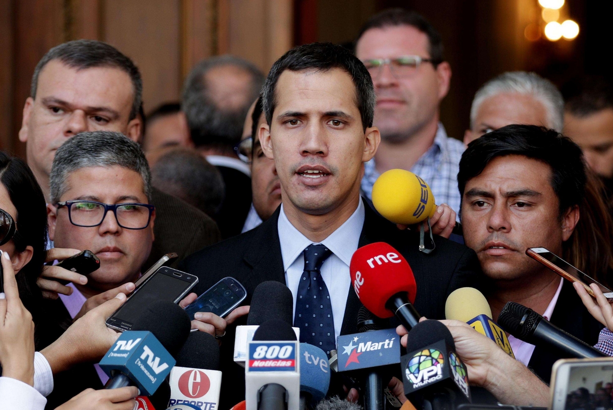 Venezuela, Guaidó scrive a Salvini e a Di Maio