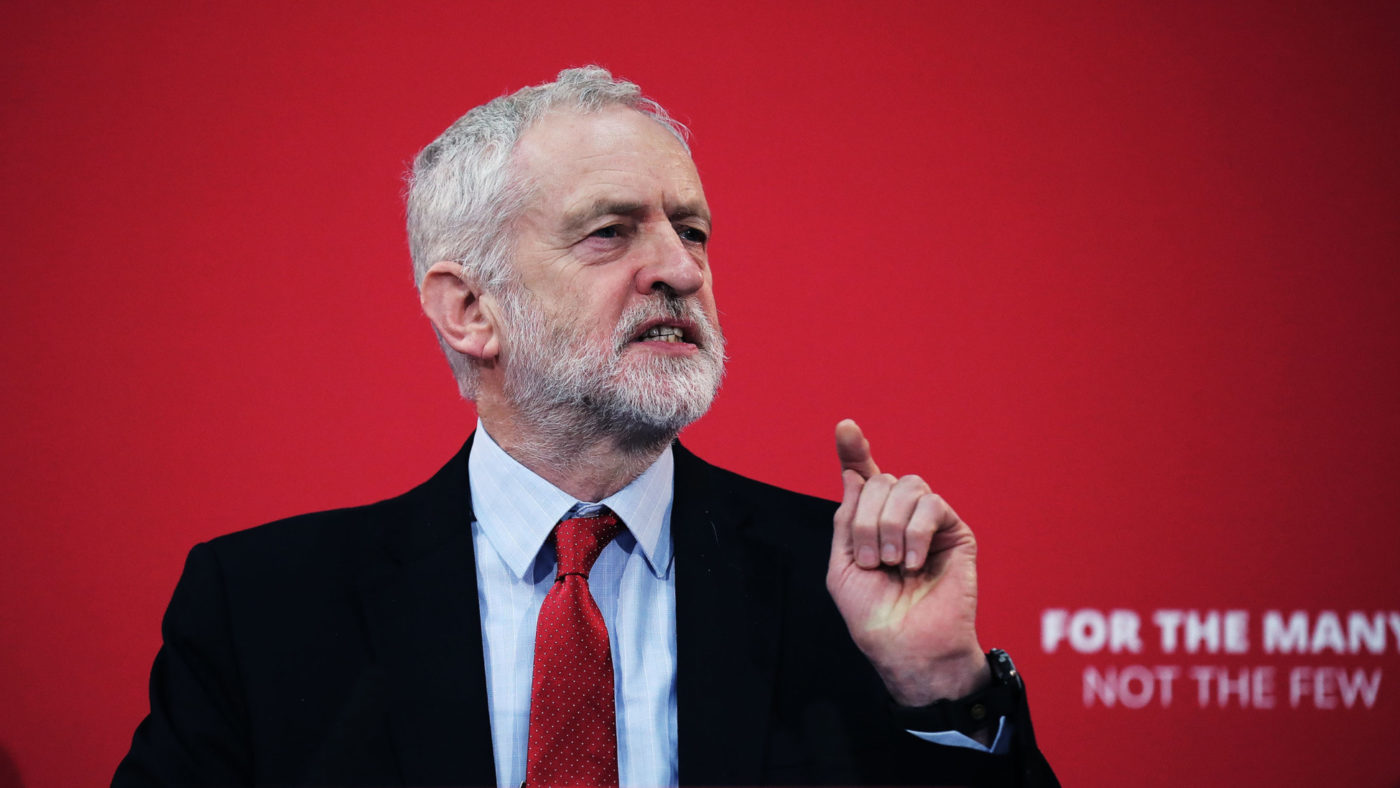 Brexit, Corbyn ora vuole il secondo referendum 