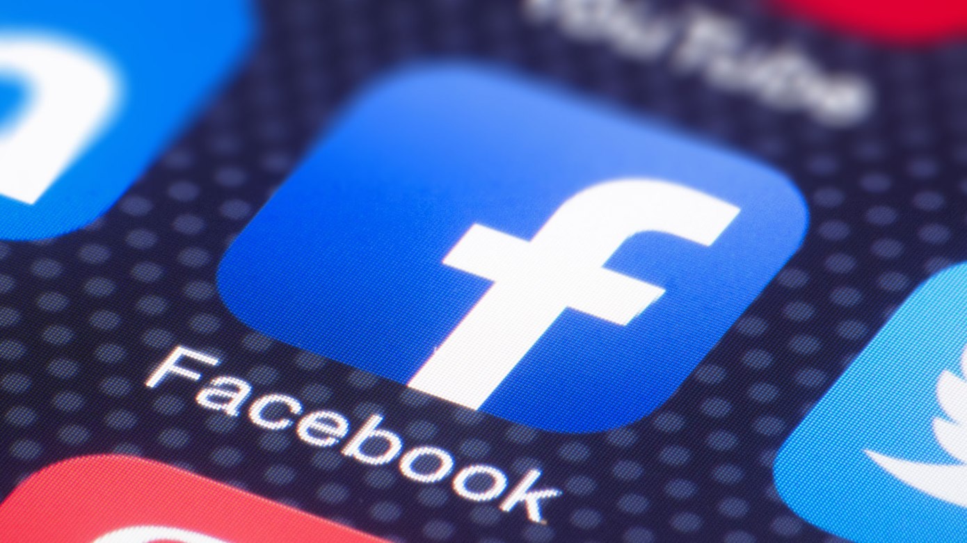 Vendita account falsi, Facebook denuncia 4 aziende cinesi