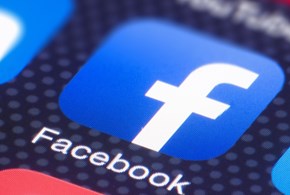 Vendita account falsi, Facebook denuncia 4 aziende cinesi