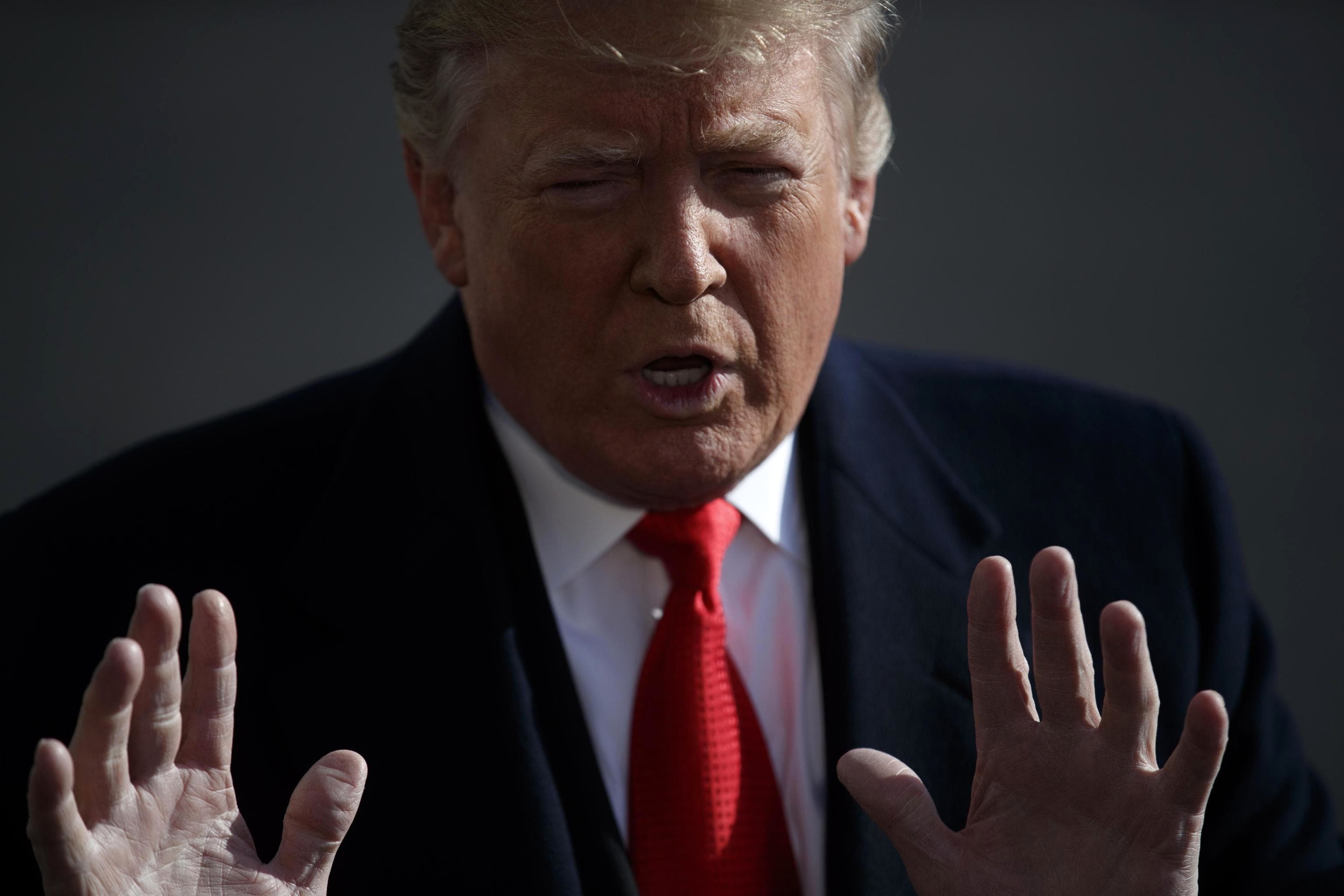 Trump tira dritto, niente transgender nell’esercito 