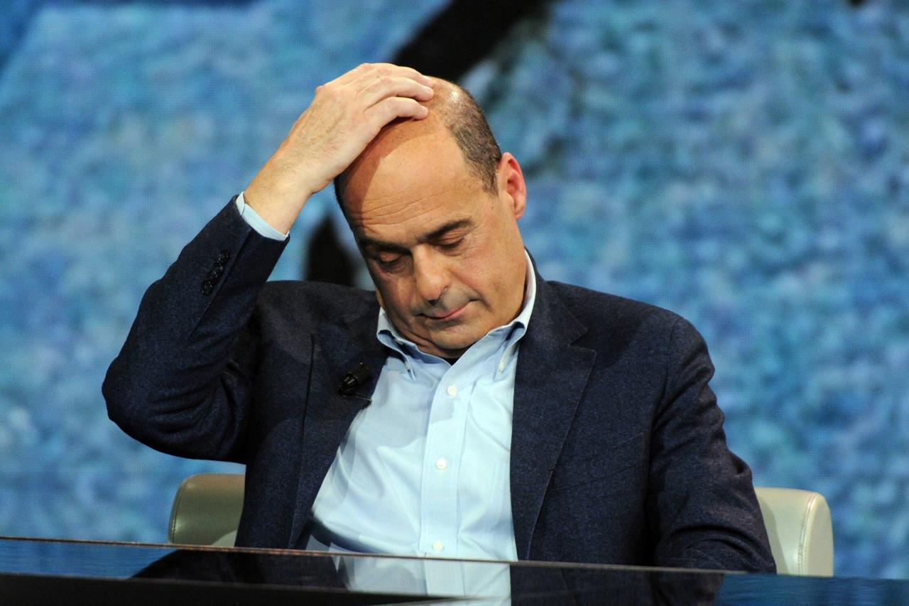 Zingaretti indagato: M5s chiede le dimissioni