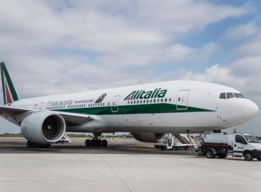 Alitalia al tavolo di Conte, attesa per Atlantia