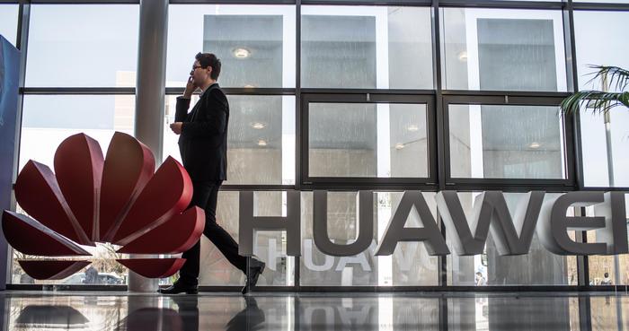Gran Bretagna, alcuni ministri sospettati per il “leak” su Huawei