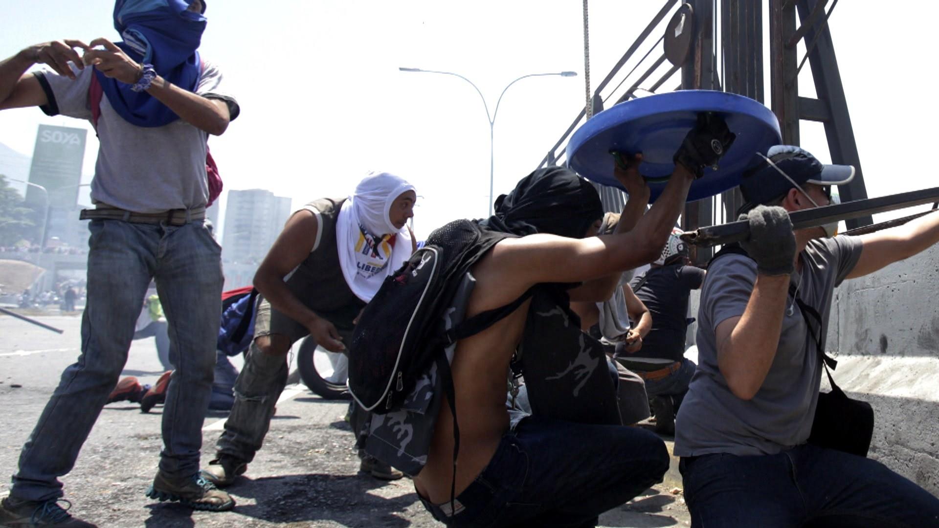 Venezuela, gli scontri riaccendono la Guerra fredda Usa-Russia