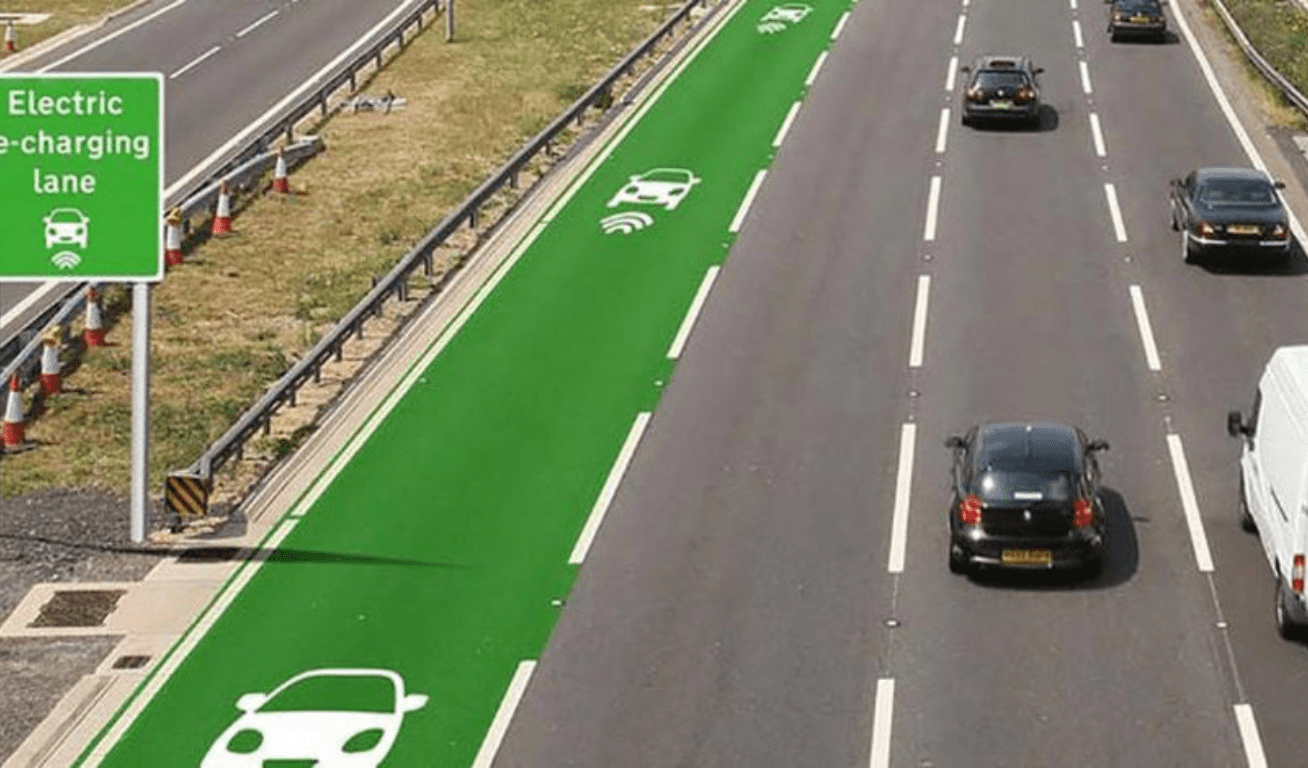 Lungo la strada elettrificata