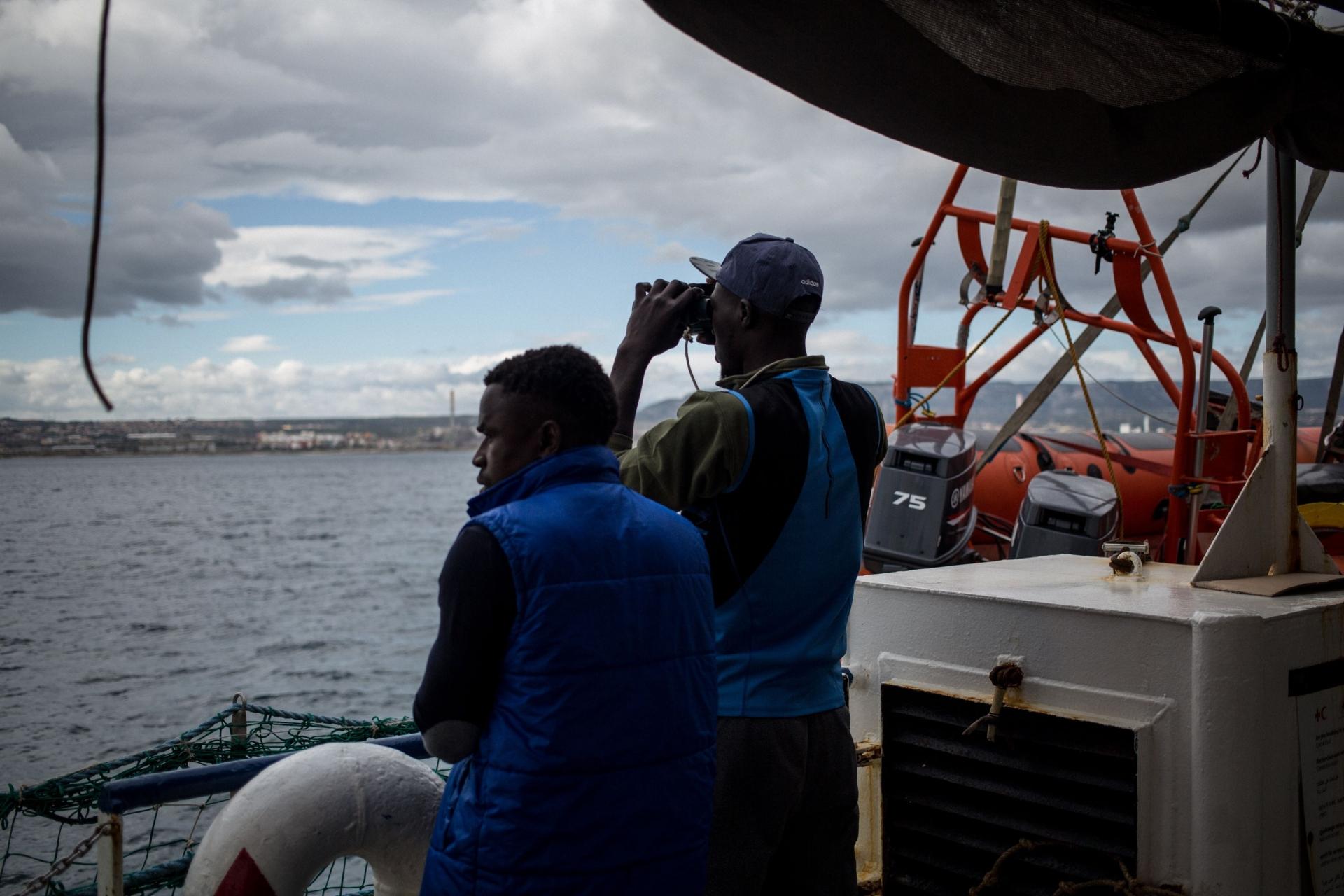 Migranti, 60 morti in un naufragio in Tunisia