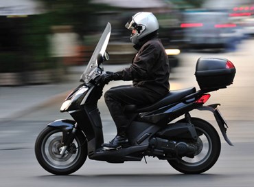 Codice strada: scooter in autostrada