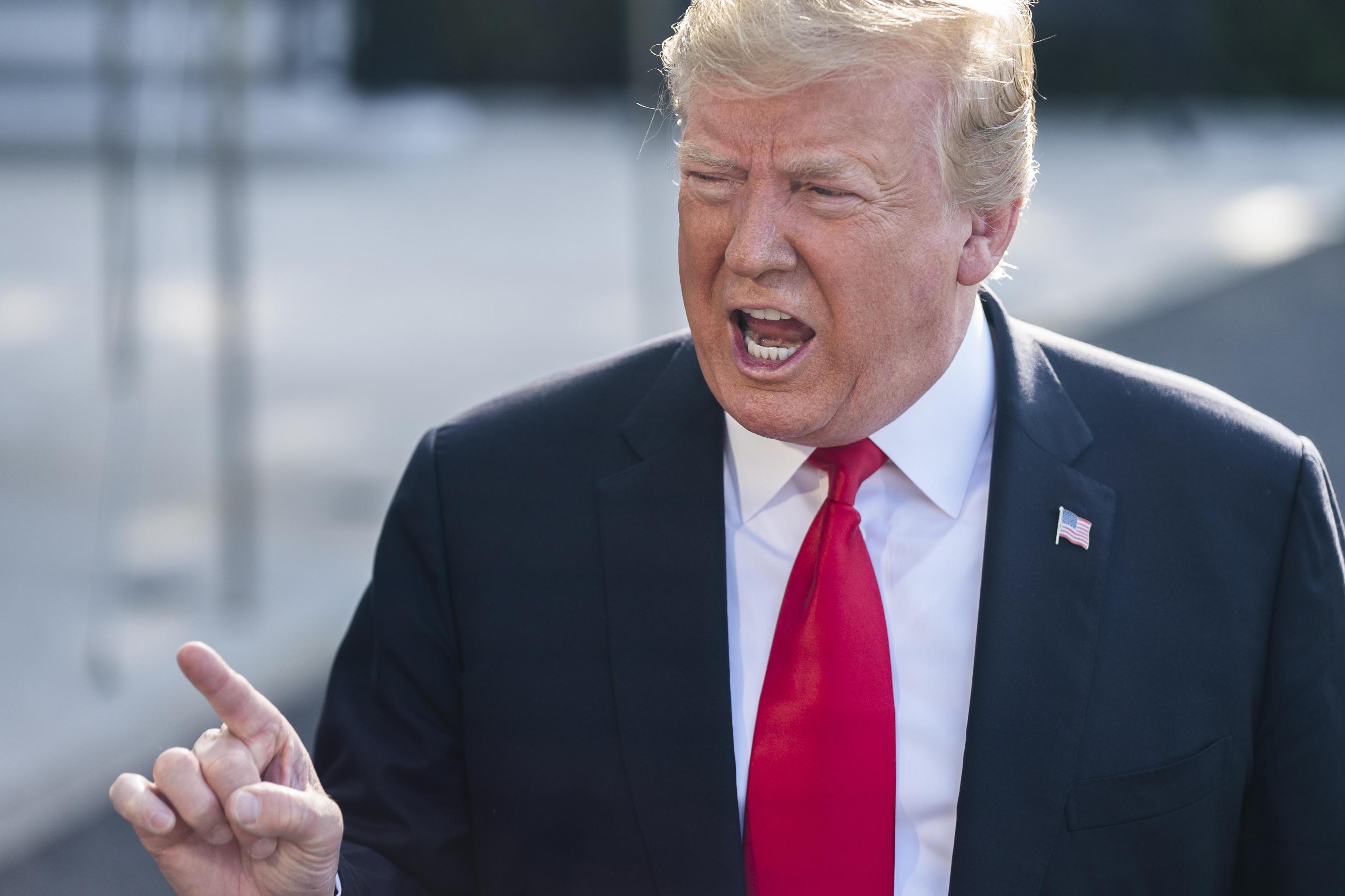 Trump: dazi per fermare l’immigrazione dal Messico