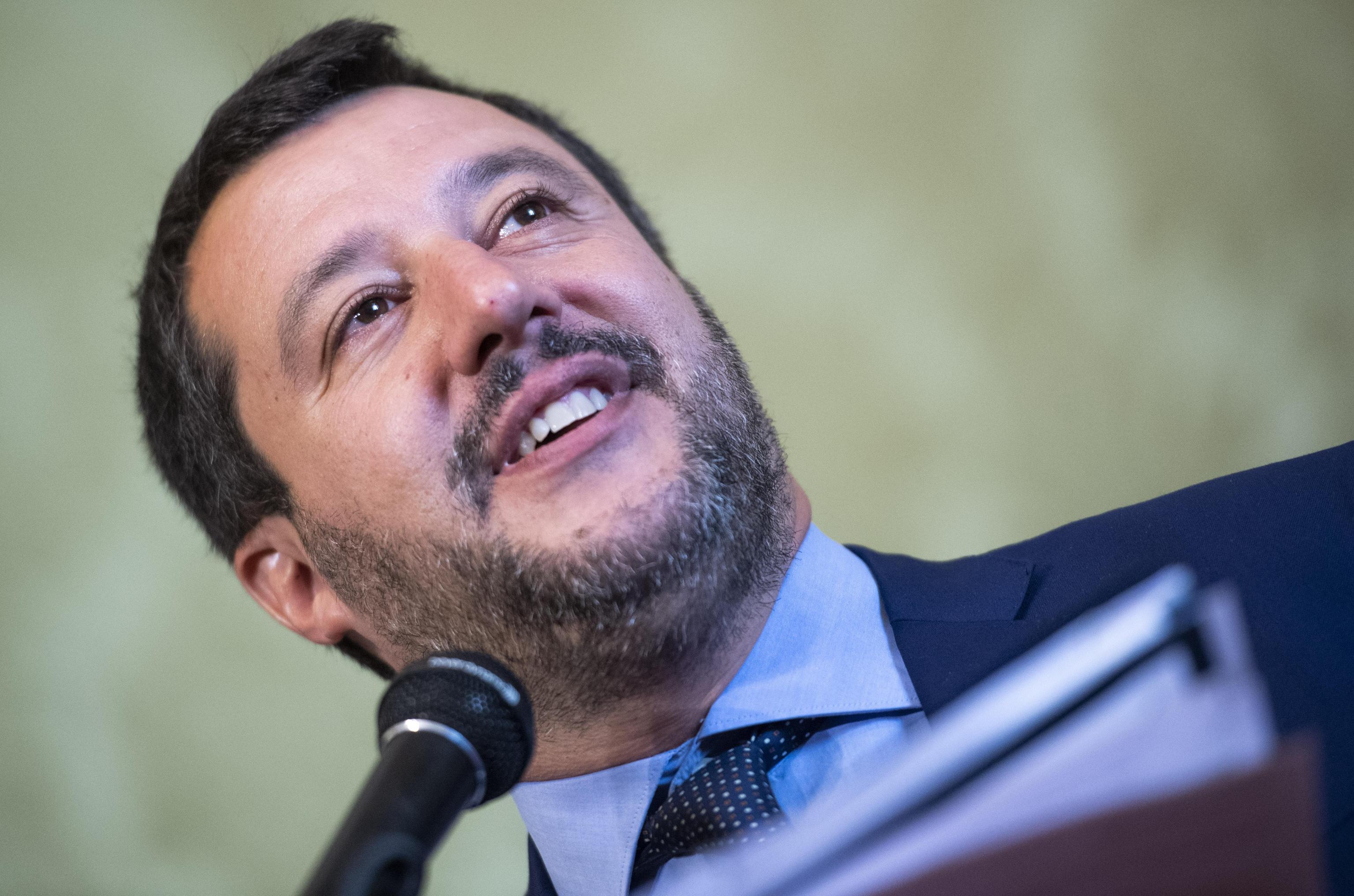 Salvini fra choc e azzardi