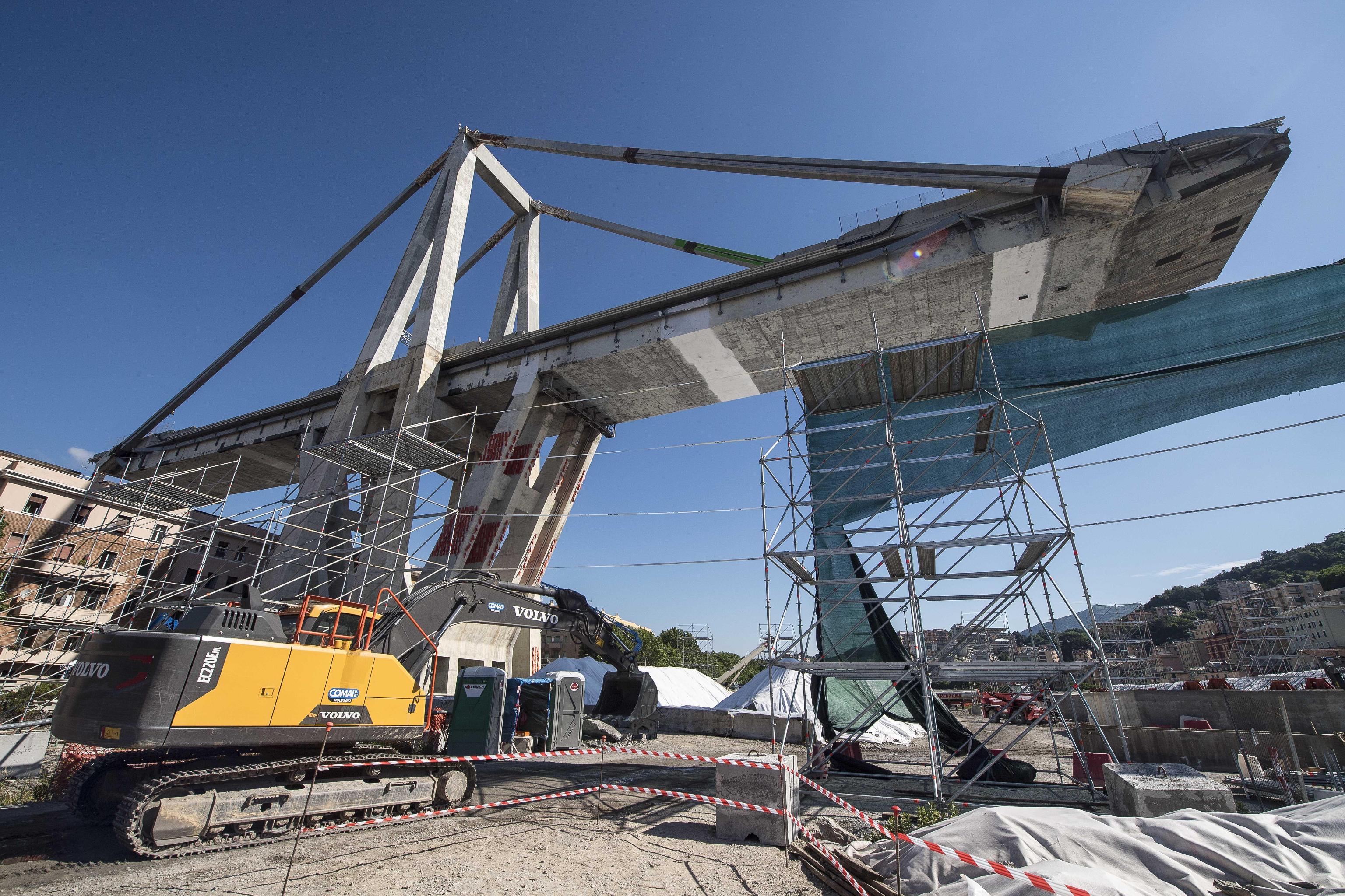 Ponte Genova: settimana decisiva, fondamenta ed esplosione