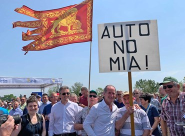 Autonomia Addio