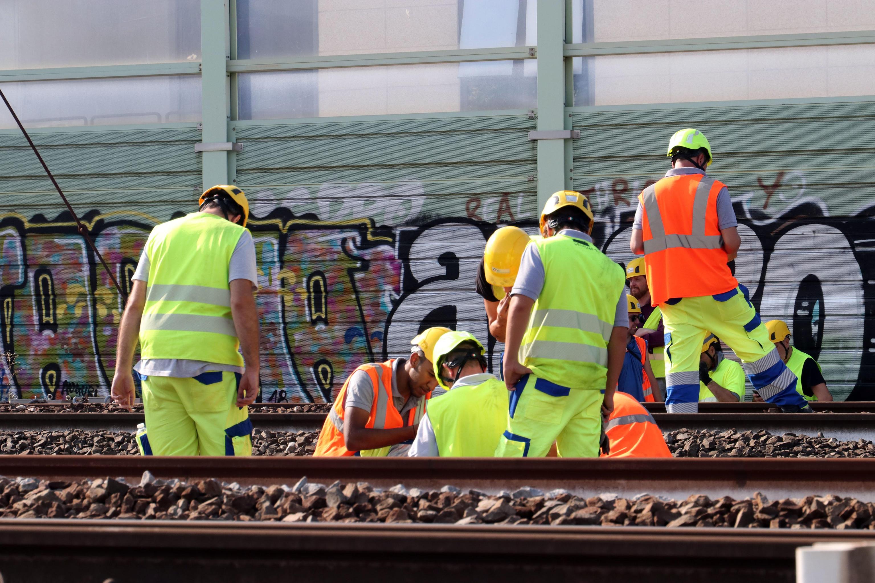 Treni in tilt: incendio doloso, “rivendicazione” anarchica