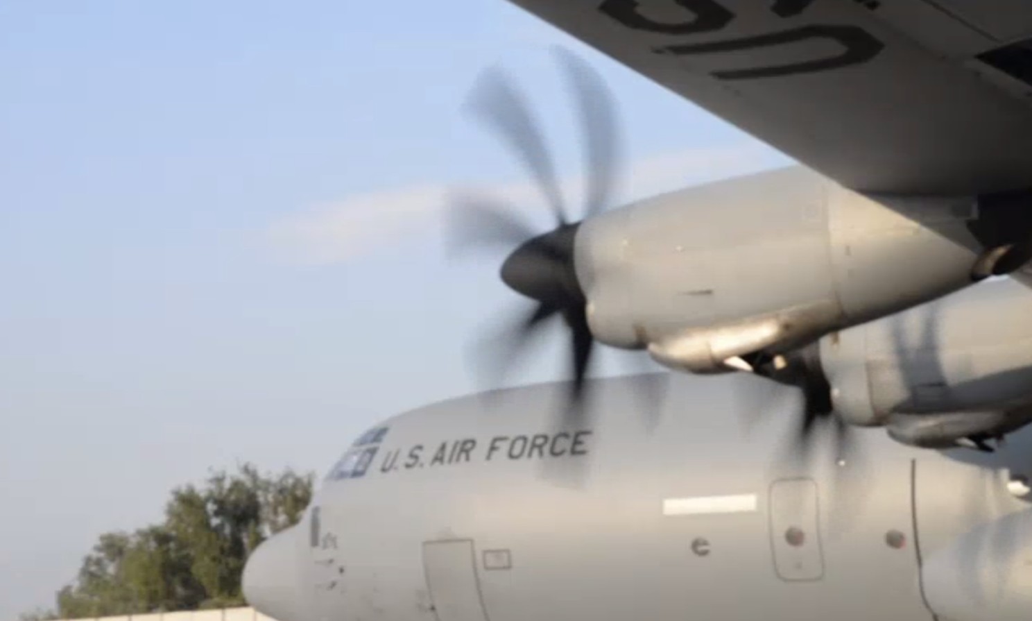 Afghanistan, Trump prepara il ritiro di migliaia di truppe 