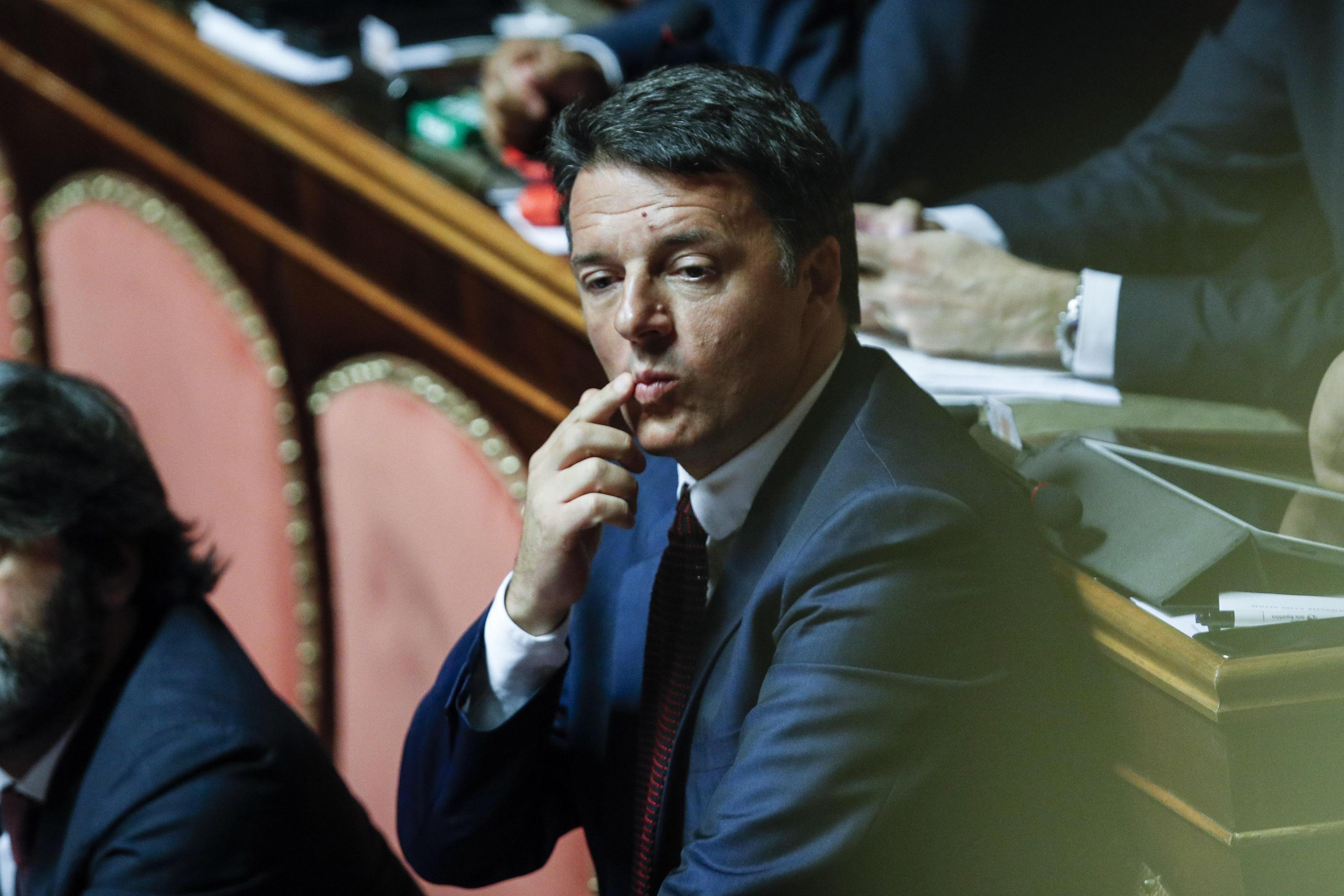La Lega ferma gli 80 euro, Renzi: “Nessun filo rosso tra me e Salvini”