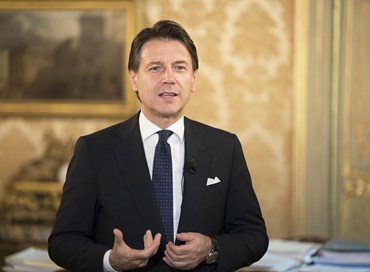 Governo, Conte sale oggi al Quirinale