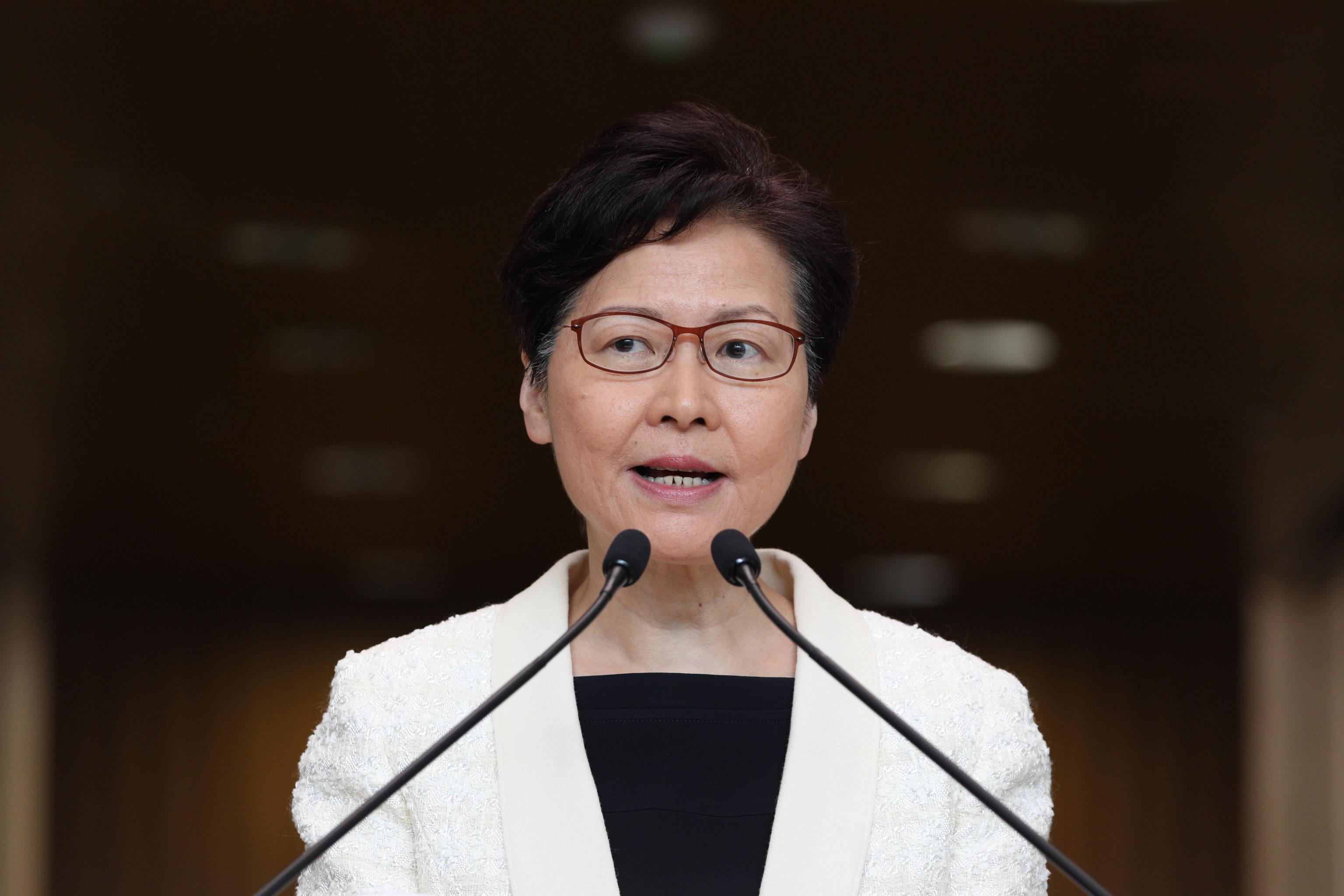 Hong Kong, Lam: “Legge pro-Cina è stata ritirata”