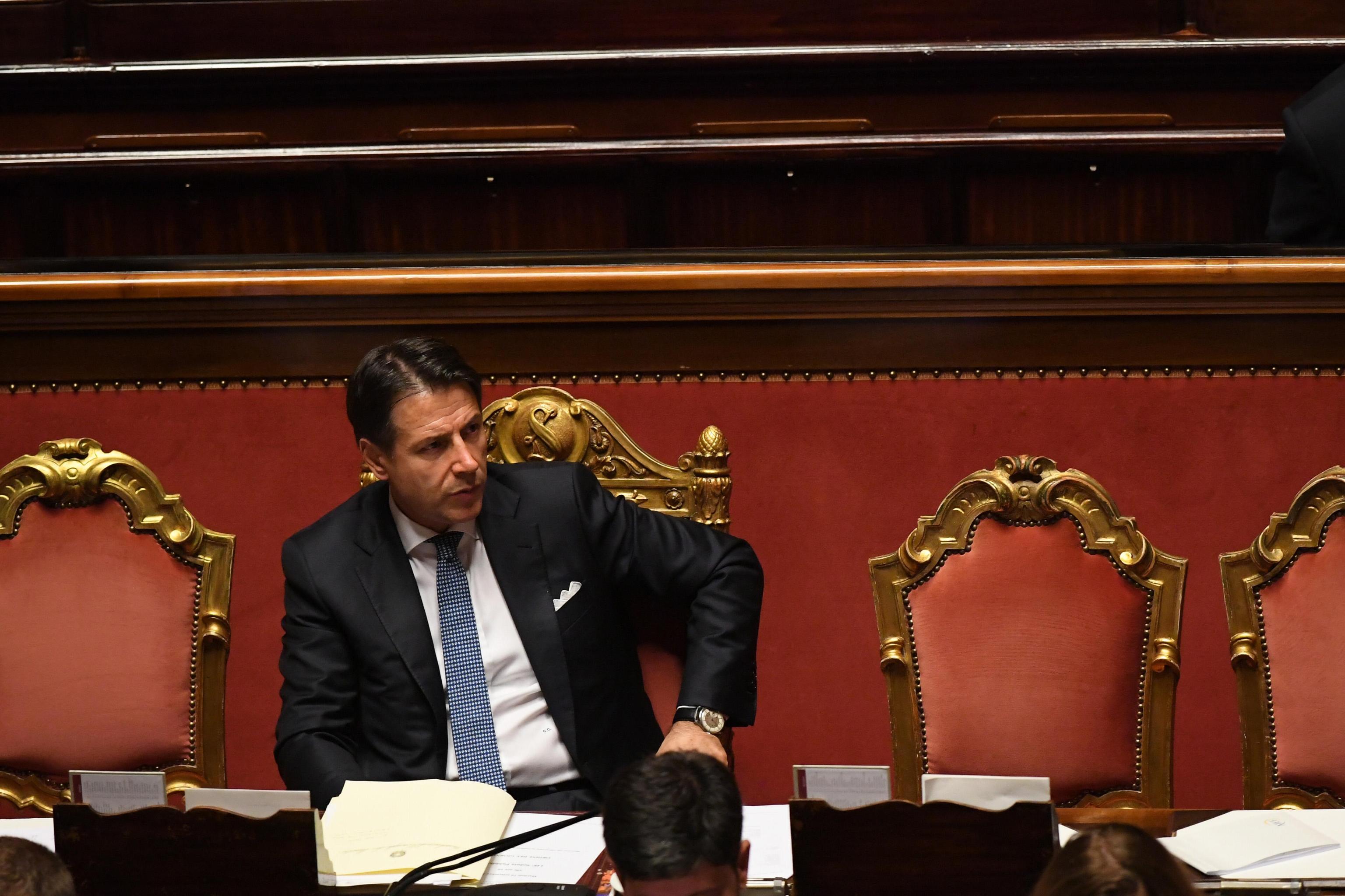 Governo, dopo la fiducia ora la partita dei sottosegretari