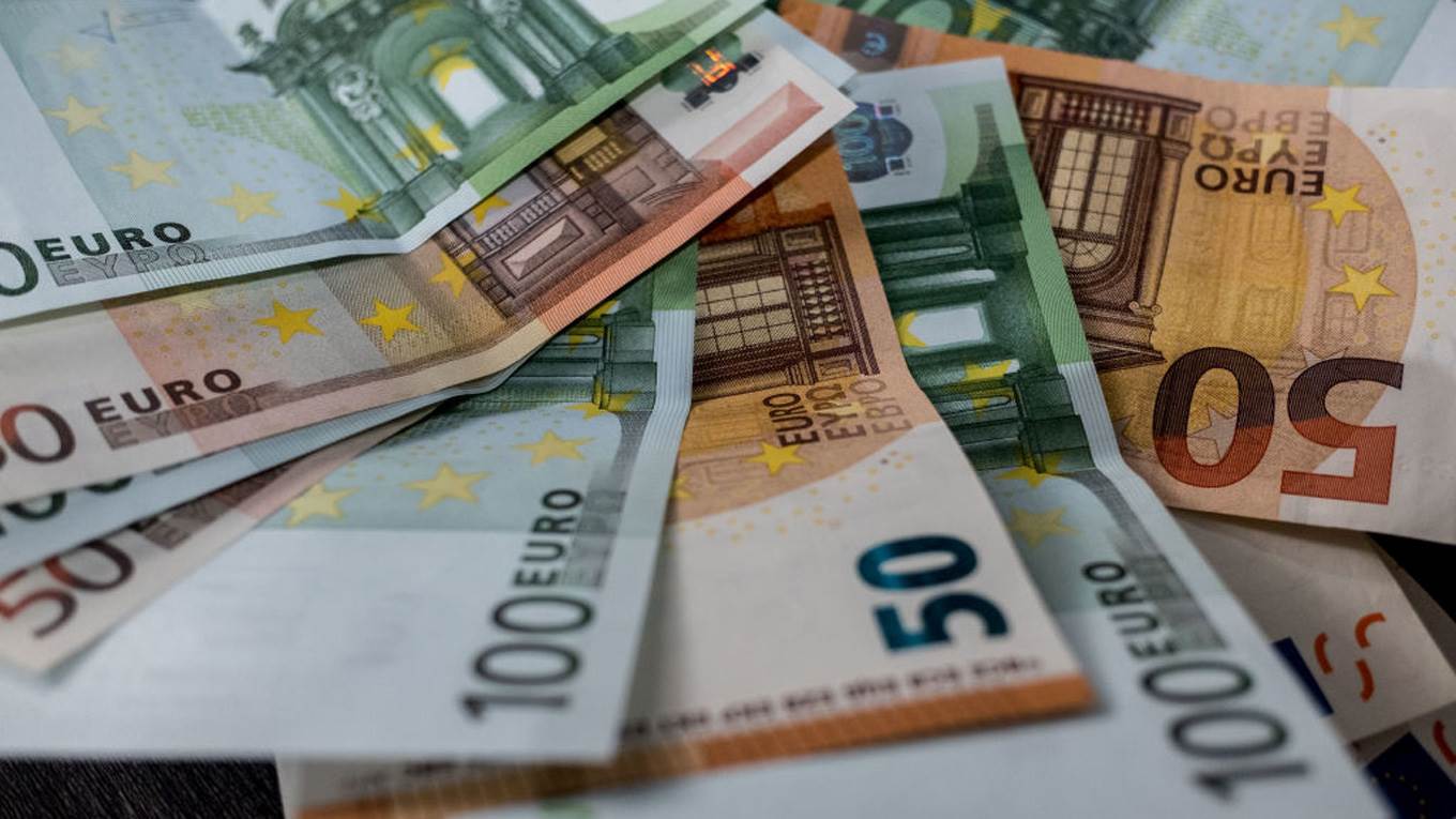 La tassa sul contante è solo un’altra tassa