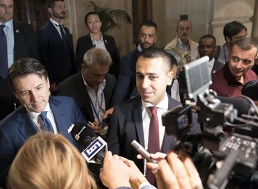 Di Maio: “L’obiettivo è ridurre le tasse”, ma FI non gli crede