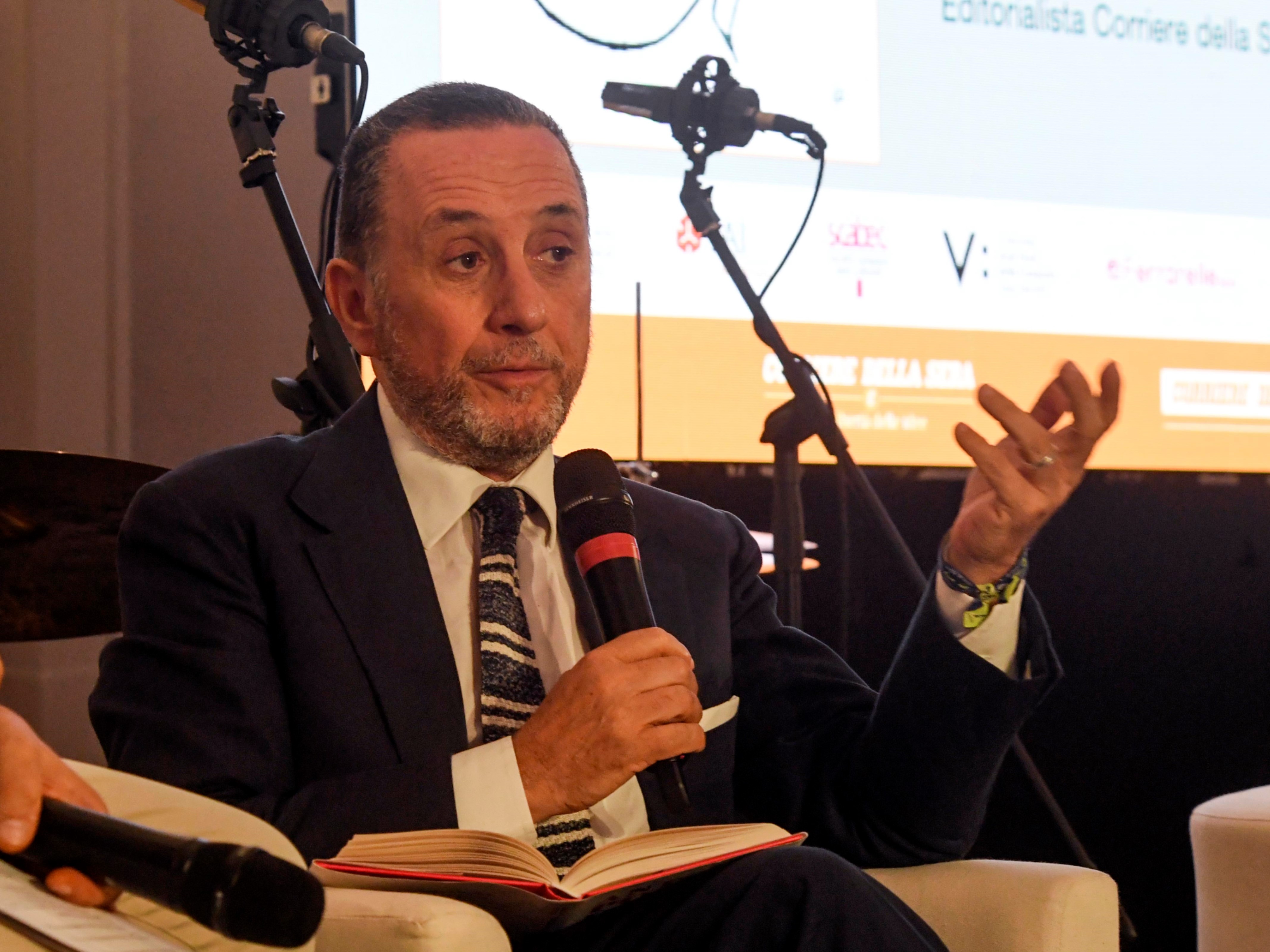 Il Muro che cadde due volte: comunismo e globalizzazione nemici del Popolo 