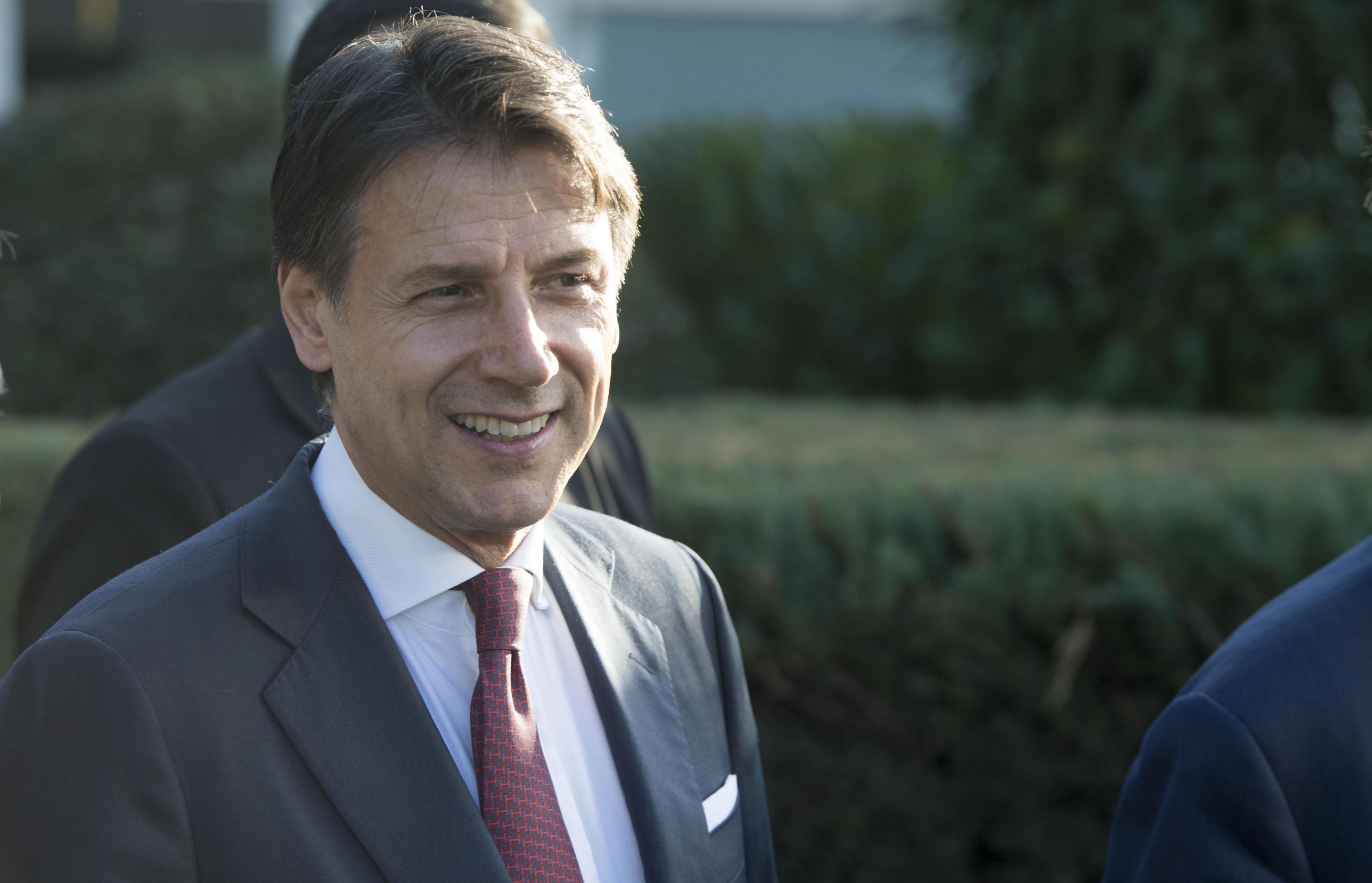 Manovra, Conte avverte: “Quota 100 rimane”