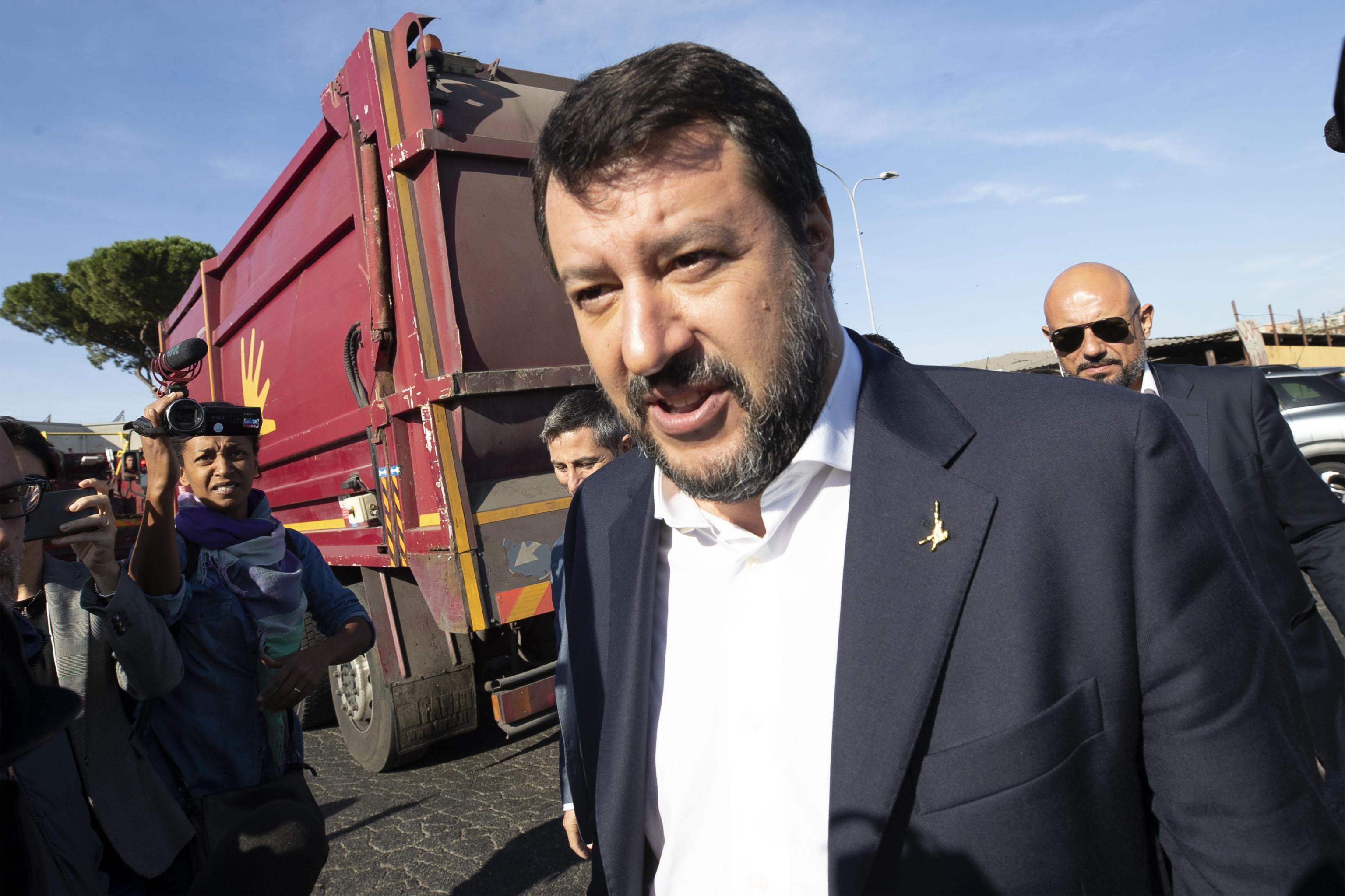 Consulta, Salvini: “Permessi premio a mafiosi? Sentenza che grida vendetta”
