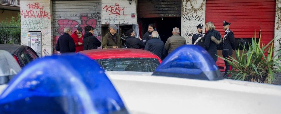 Dai negozi ai condomini: a Roma il “pizzo” dei pusher