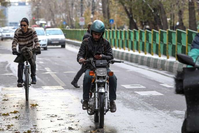 Iran nell’incertezza e nel terrore: una rivolta a porte chiuse