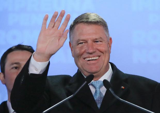 Romania, trionfa il liberale di centrodestra Iohannis