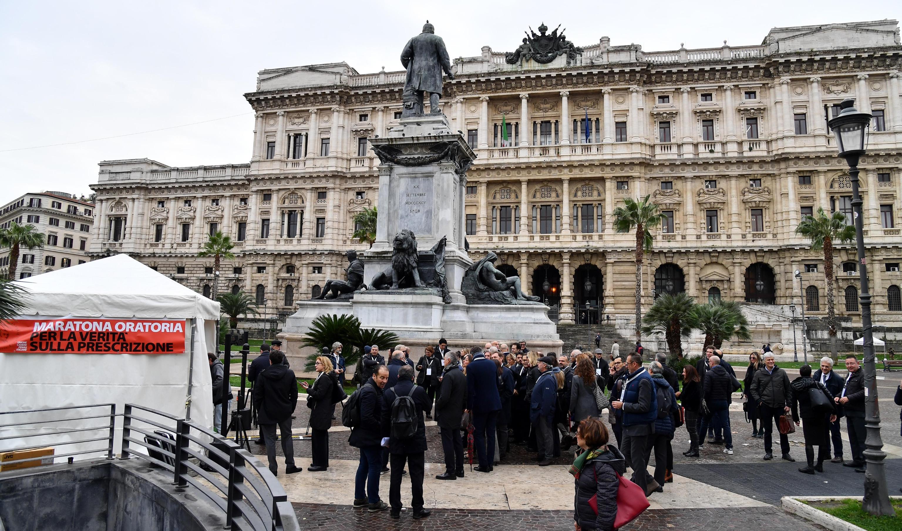 Prescrizione, i devastanti effetti del “fine processo mai”