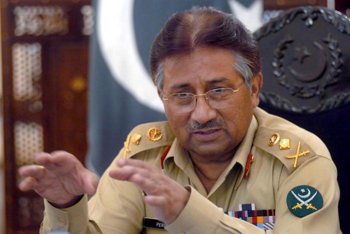 Pakistan, ex presidente Musharraf condannato a morte