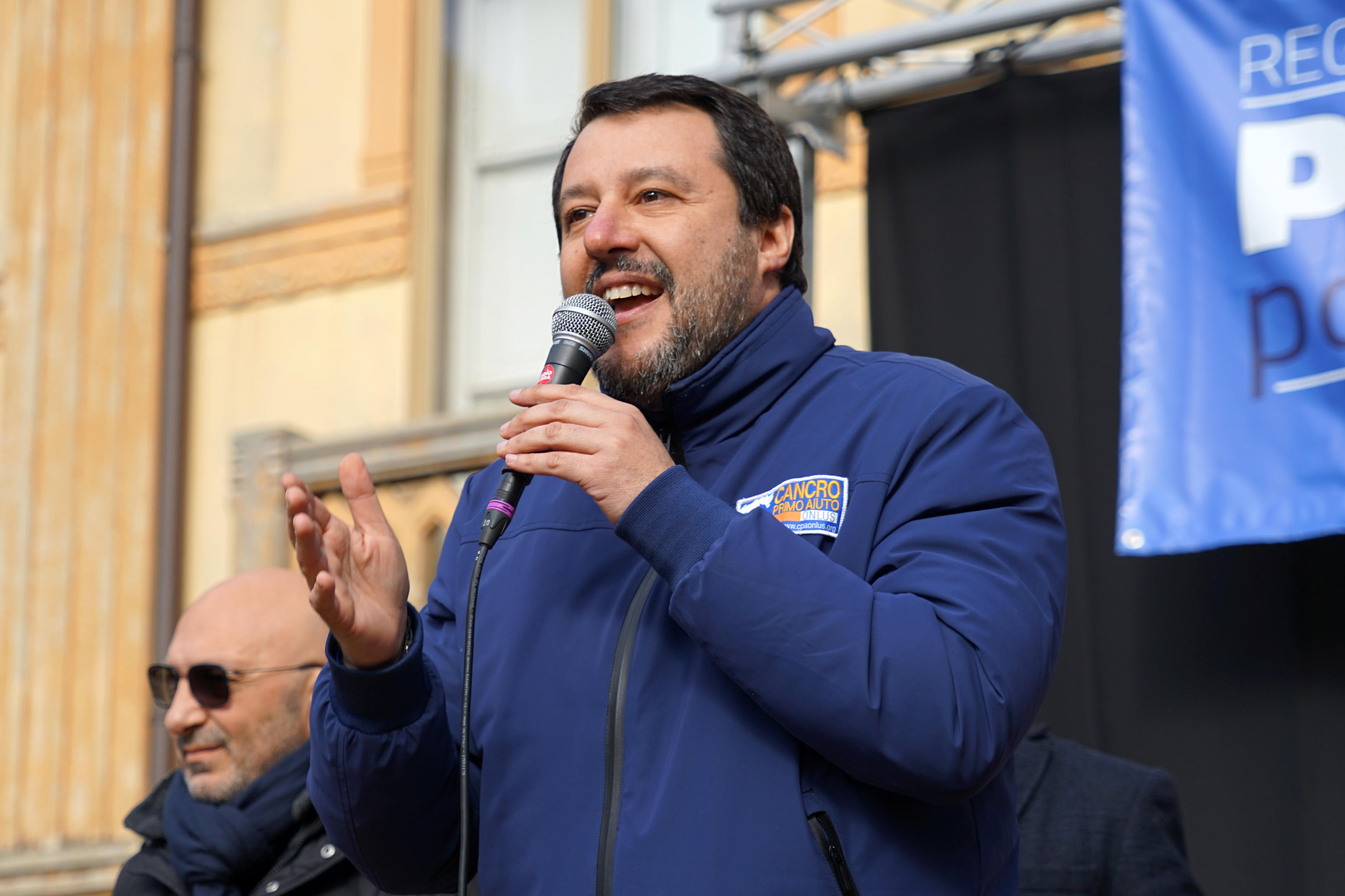 Salvini sfida un’imputazione ridicola