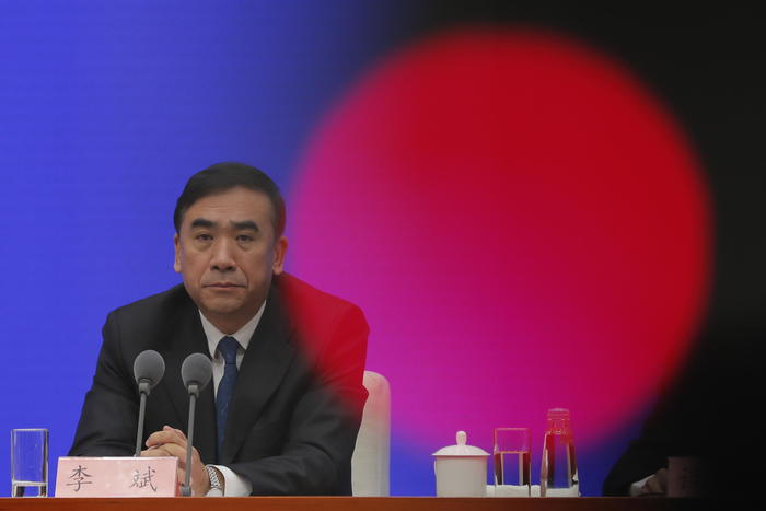 Cina, virus può mutare e propagarsi facilmente