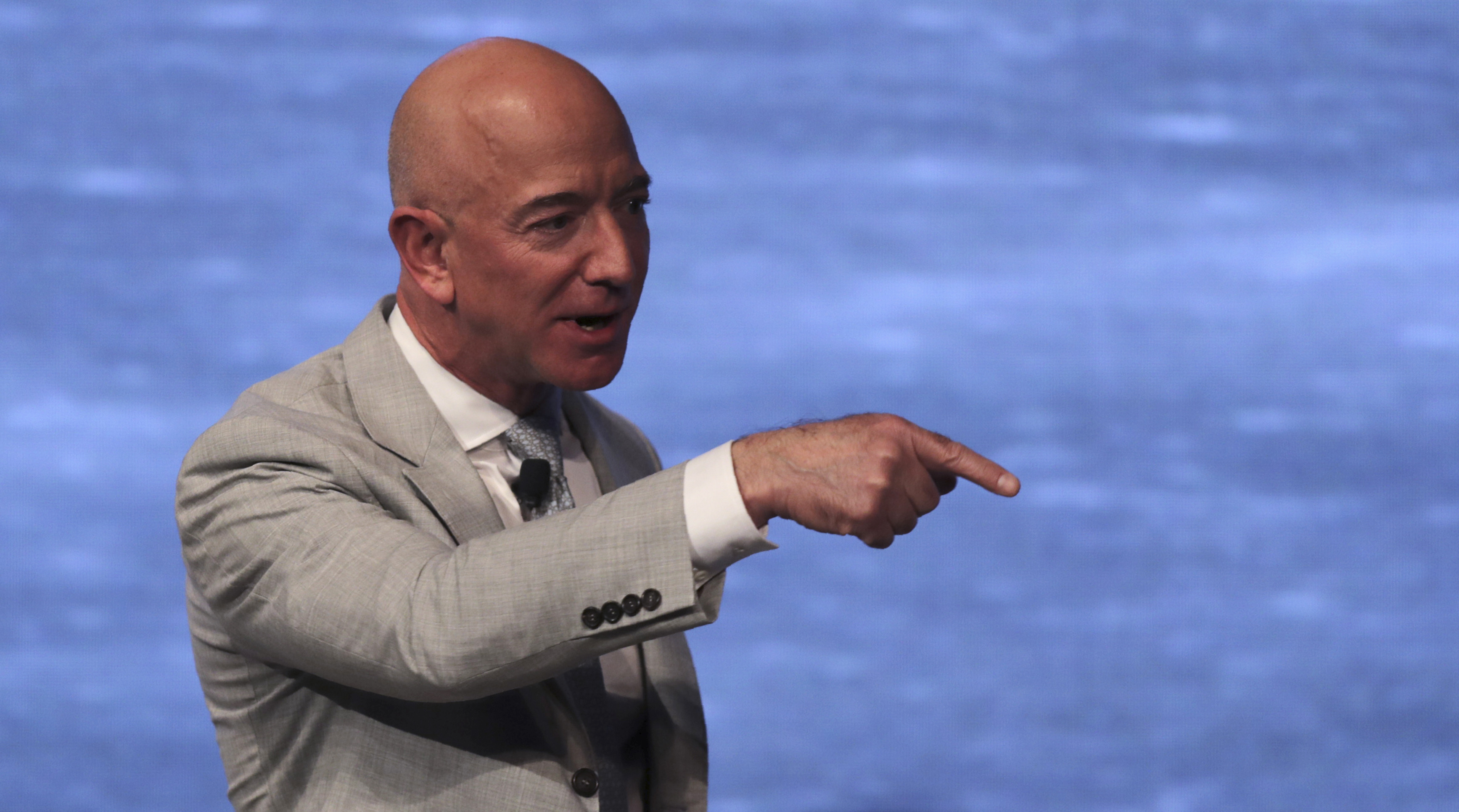 Omicidio Khashoggi: Bezos sarebbe stato spiato dagli arabi 