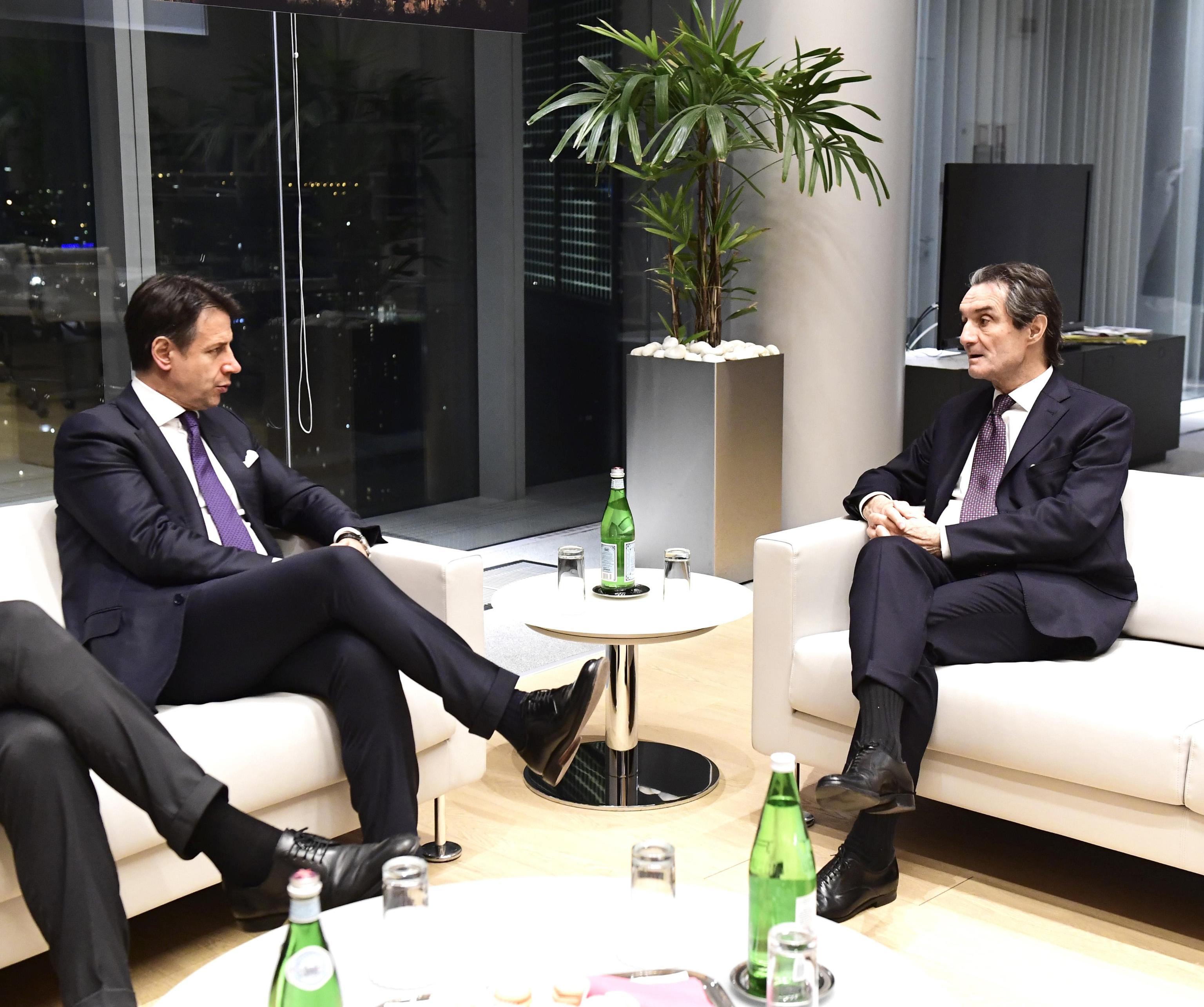 E Conte attacca le regioni