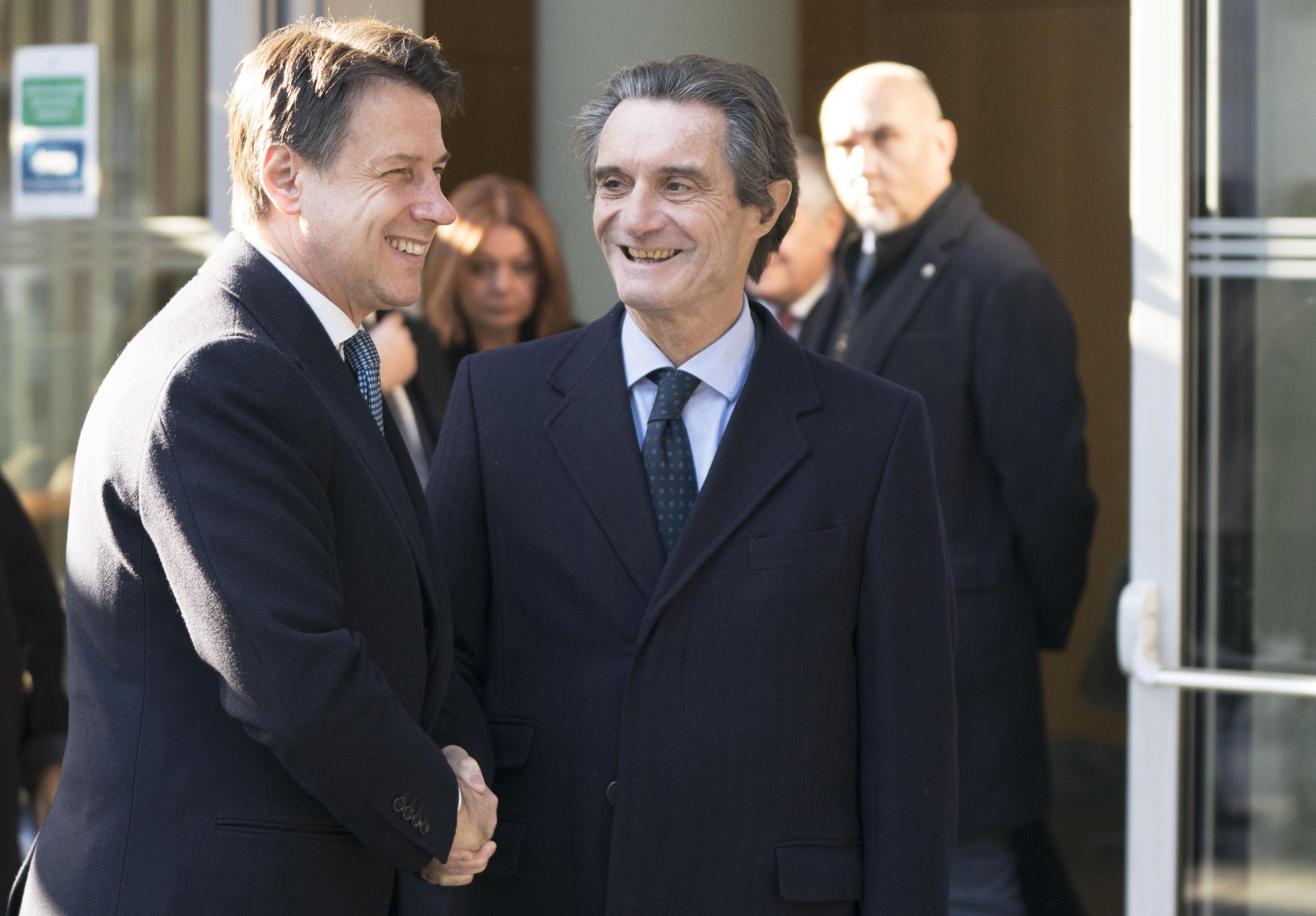 Coronavirus, Conte-governatori: è scontro