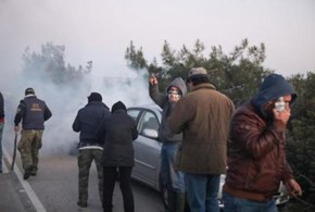 Isole greche, scontri per la costruzione degli hotspot