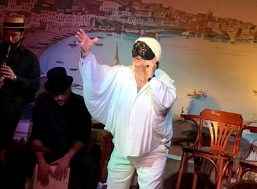 Al piccolo Teatro “Il salotto di Pulcinella”: loro (quelli) di Napoli
