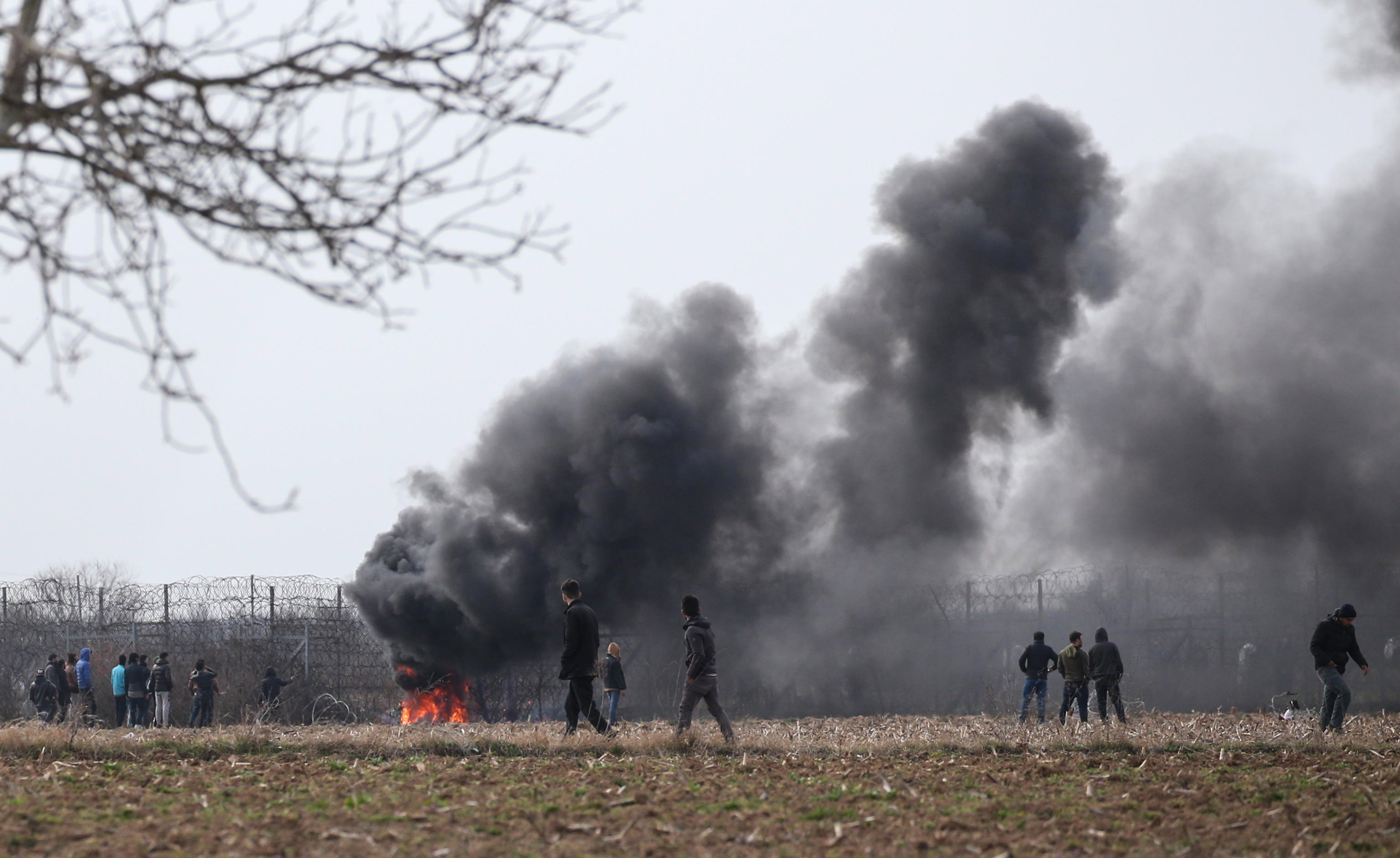 Idlib Europa: la croce e la Mezzaluna