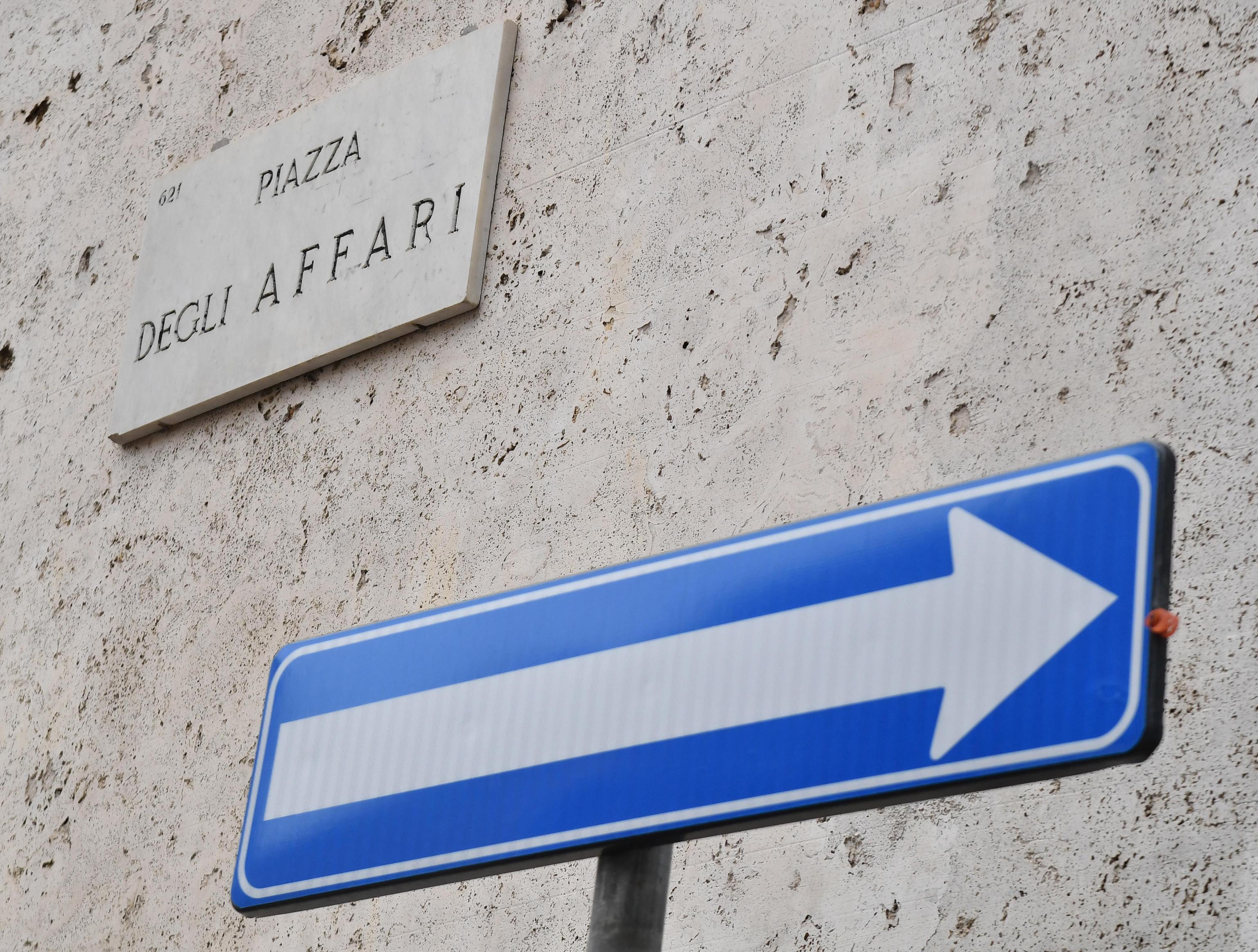 Coronavirus, i listini europei riprendono fiato dopo l’intervento della Bce