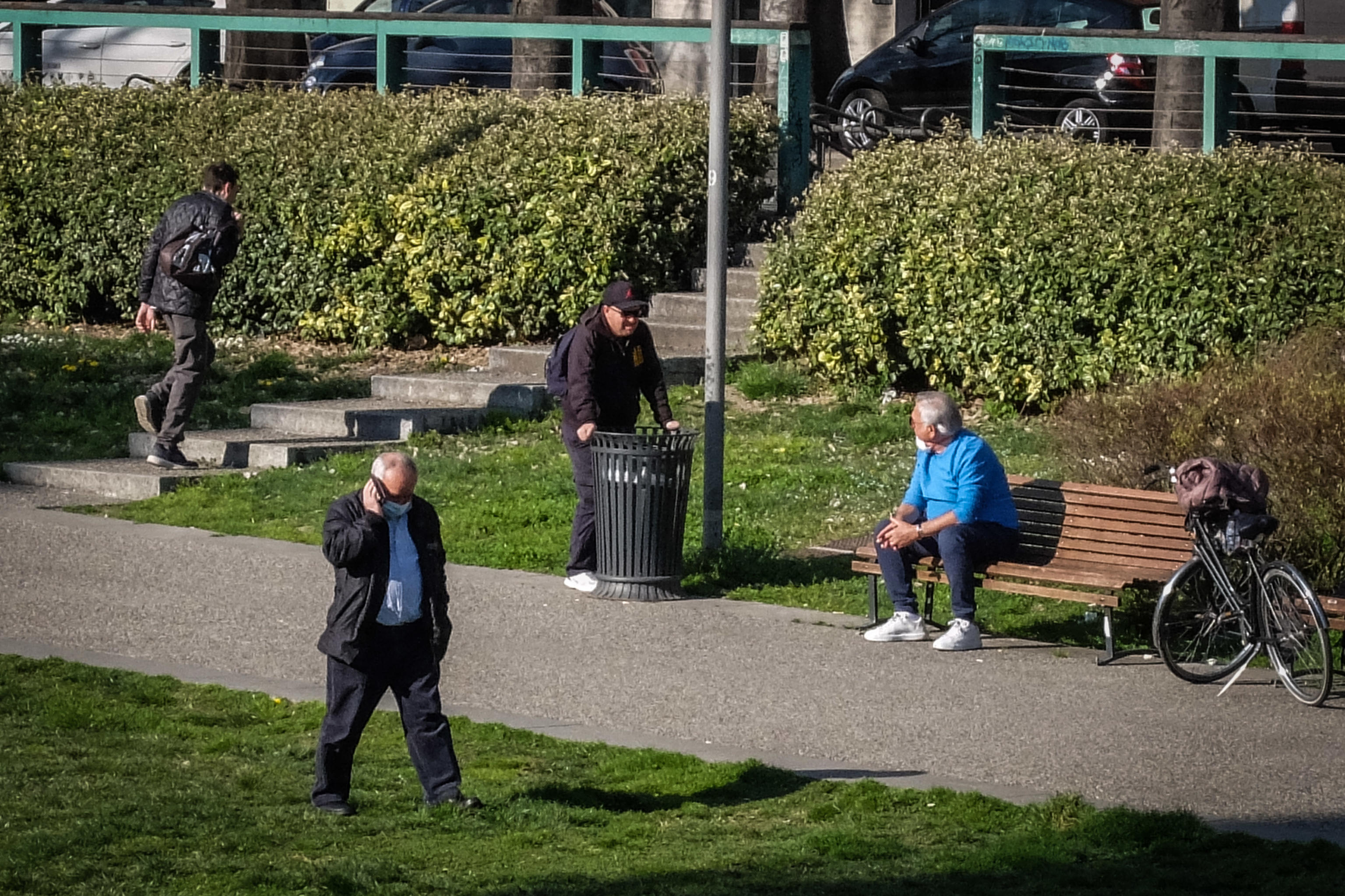 Covid-19: ancora tutti in giro appassionatamente? 