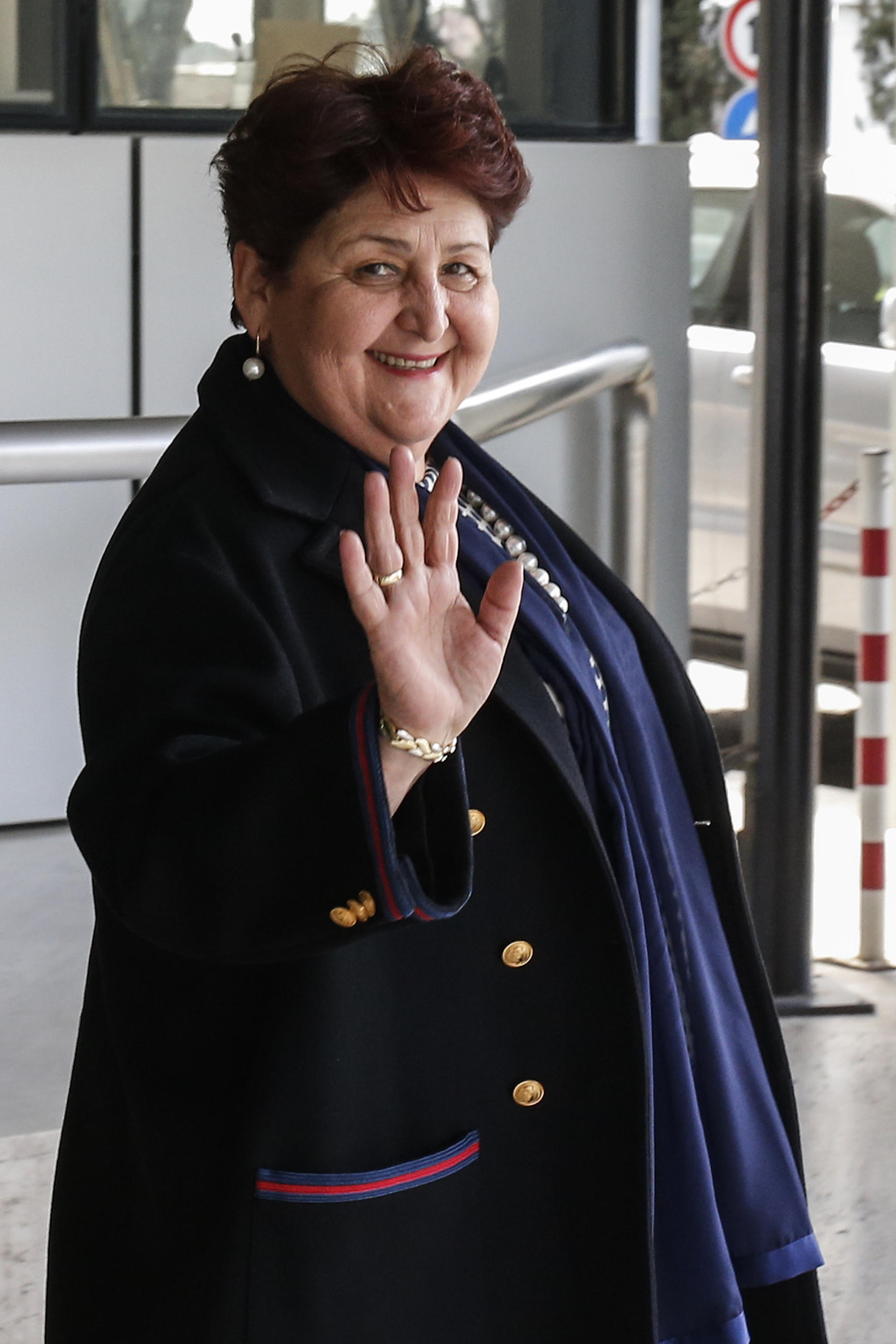 La Bellanova chiede di regolarizzare gli stranieri, ma l’Italia vuole garanzie