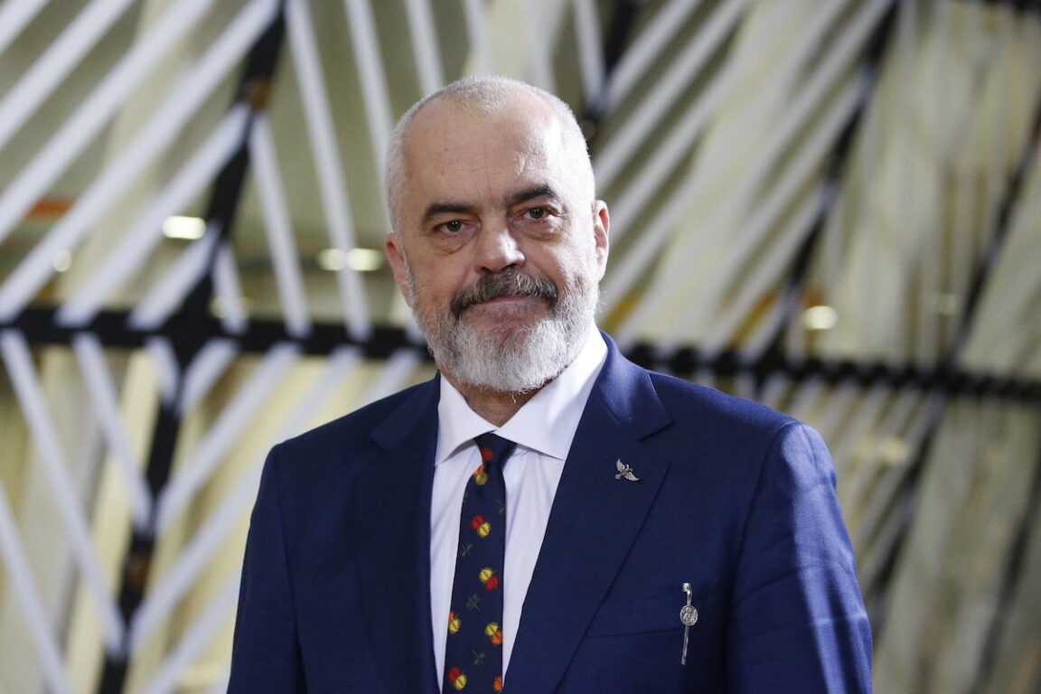 Le parole di Edi Rama contro i barbari nordeuropei