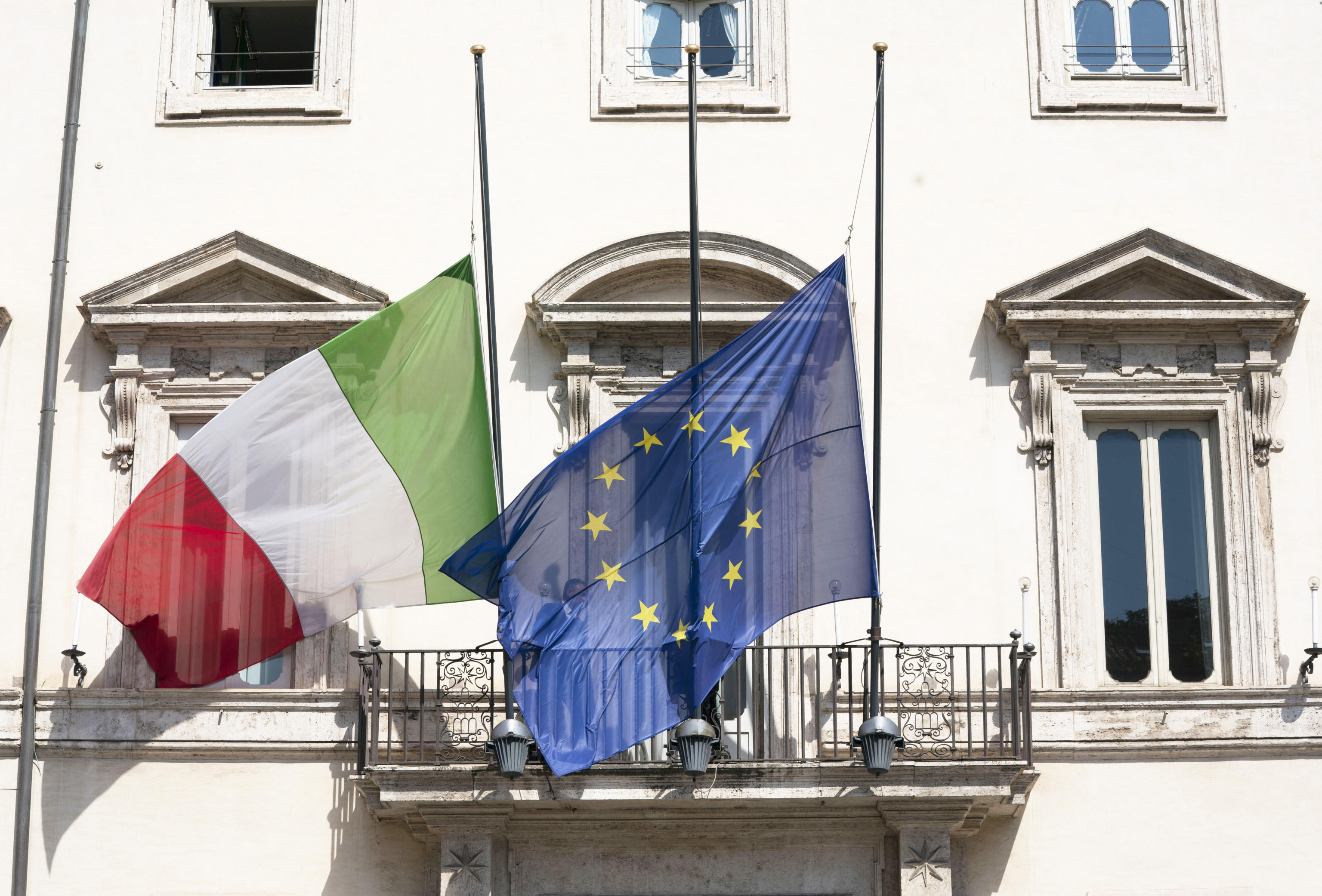 Eroismo individuale e retorica nazionale