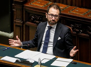 Riparte il Paese, meglio senza Bonafede